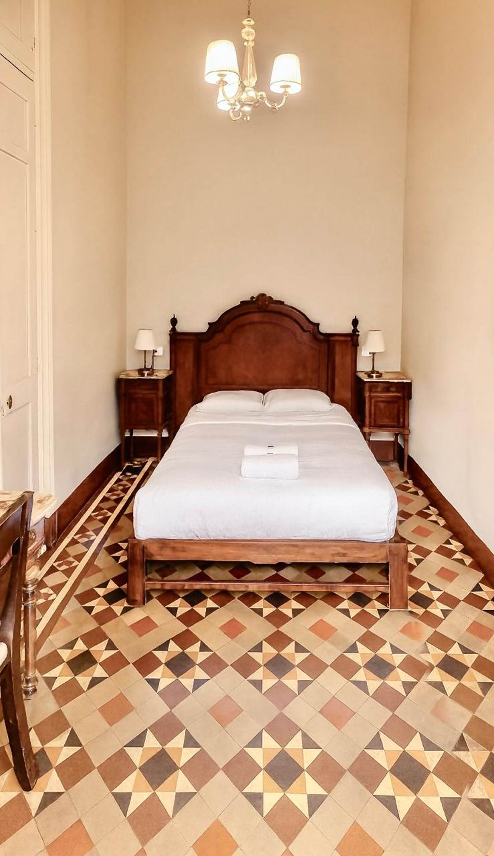 1900 Backpackers Hostel