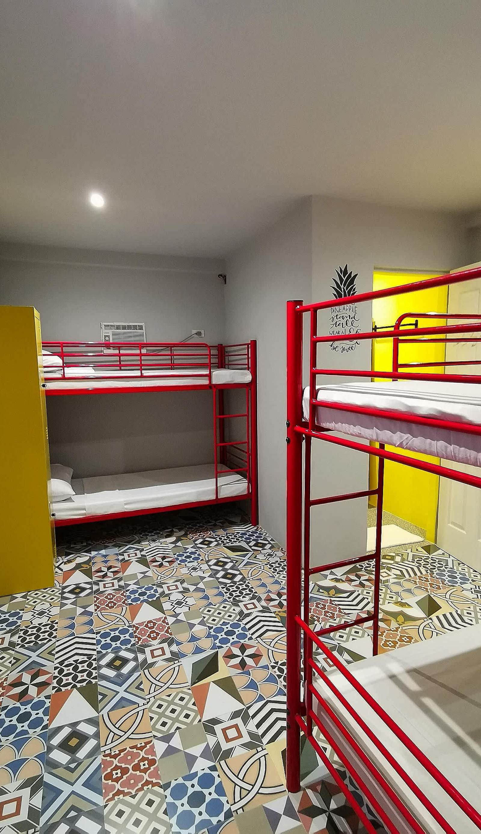 Way Shack Hostel Oslob Cebu
