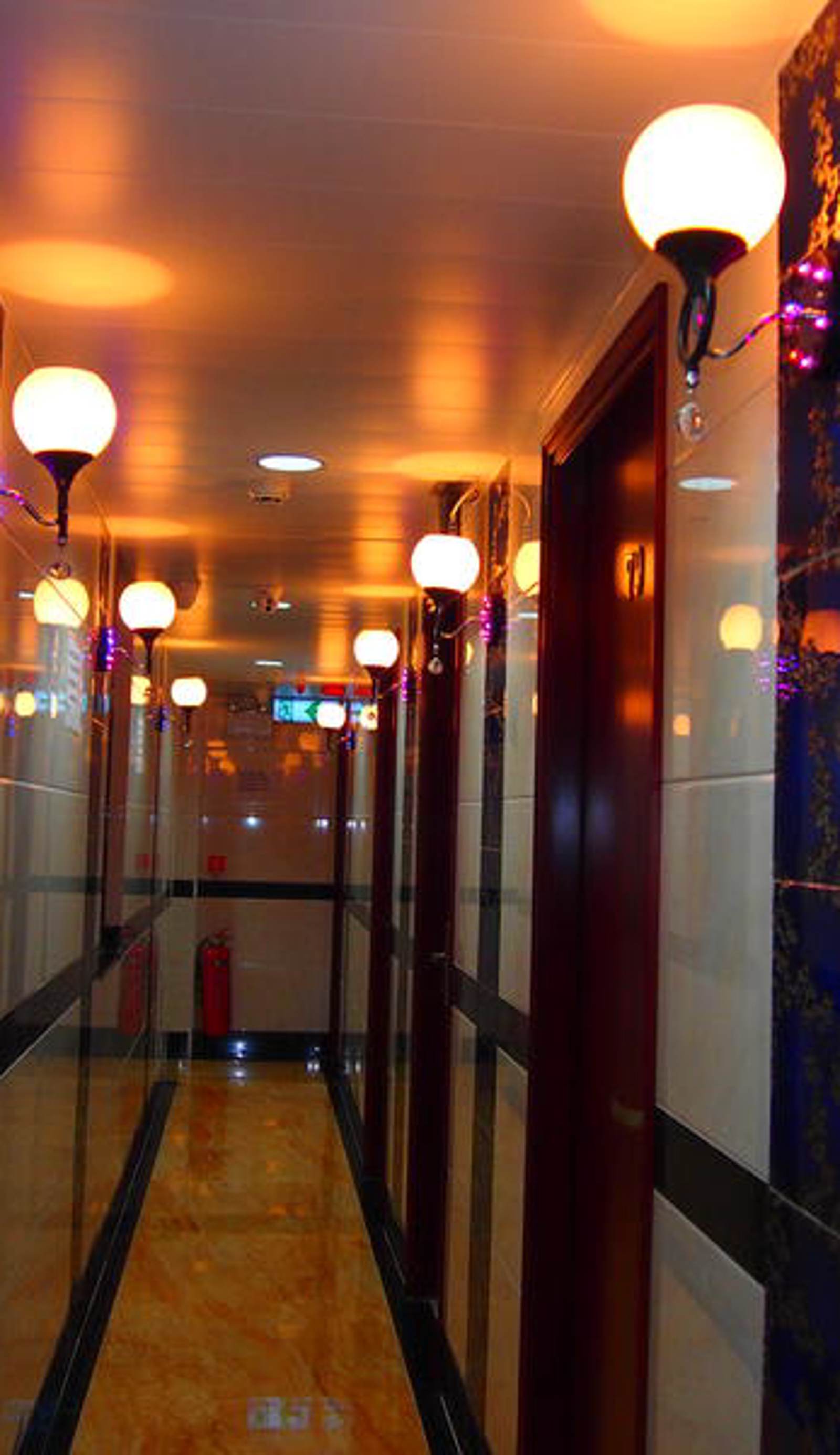 Delta Lounge