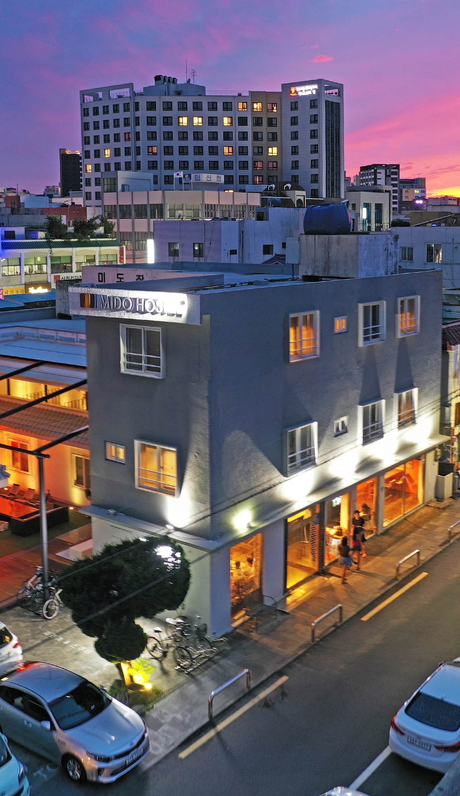 MIDO Hostel