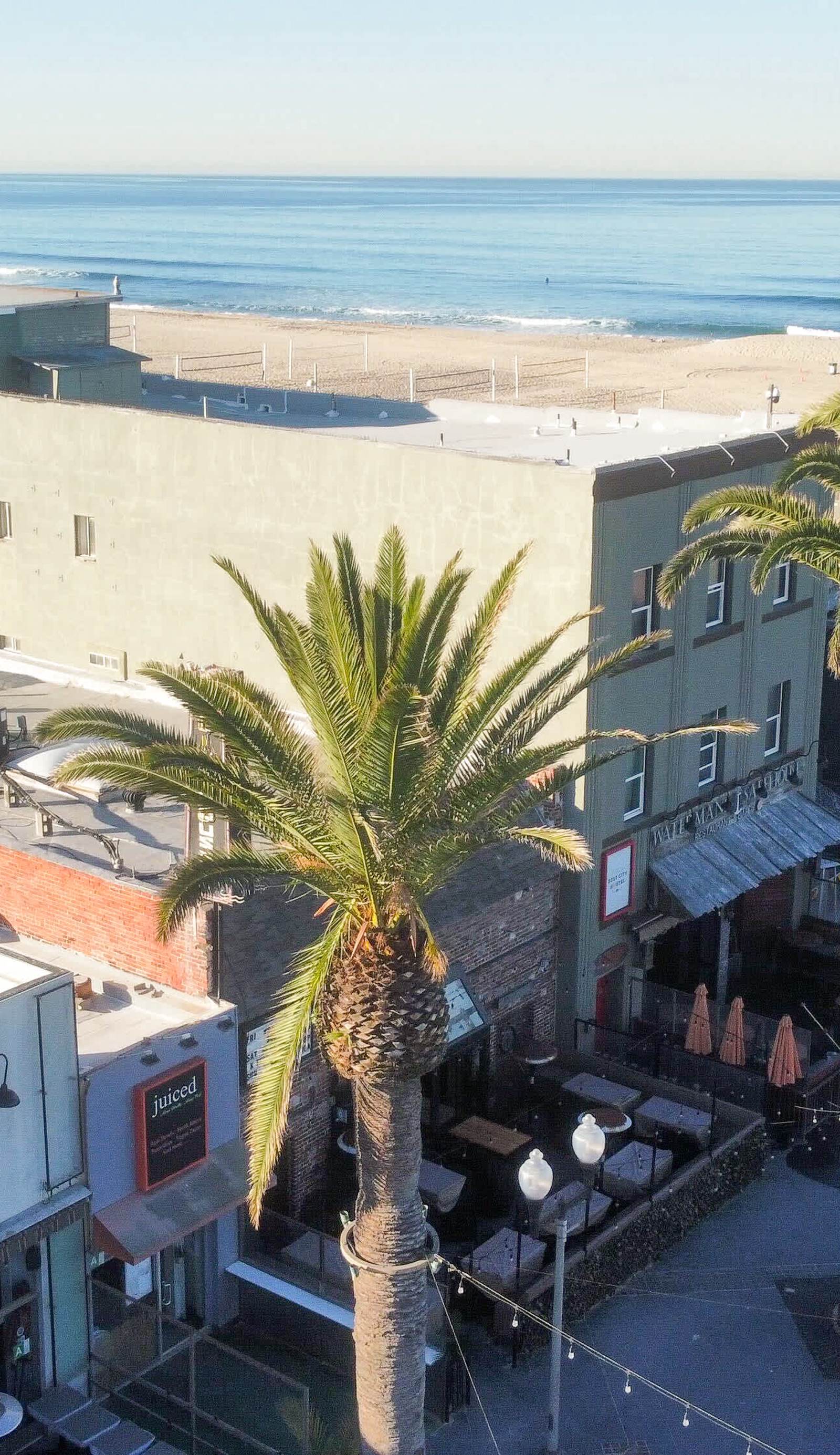 ITH Hermosa Beach Surf Hostel LAX