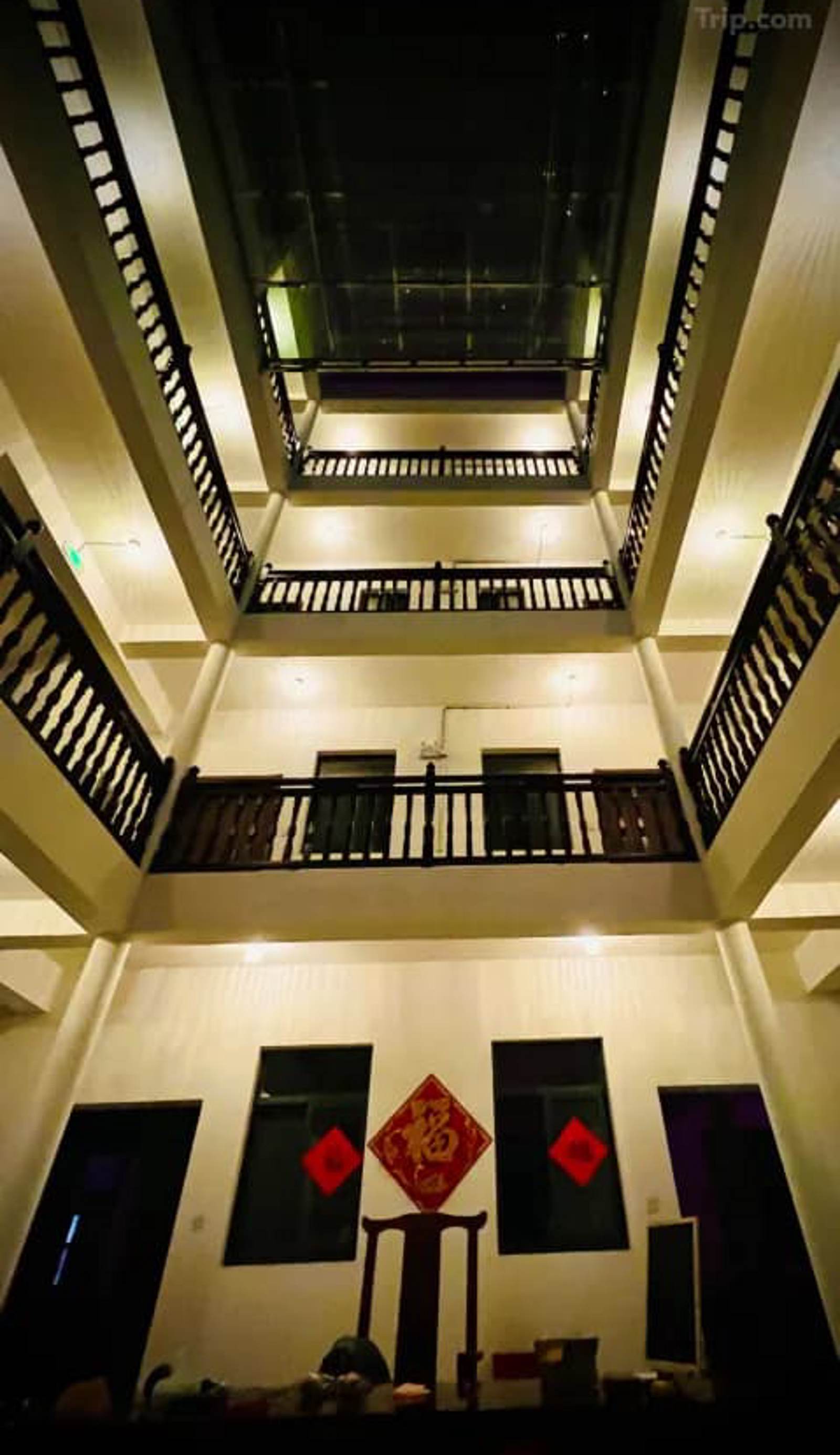 Jianshui B-Star International Youth Hostel