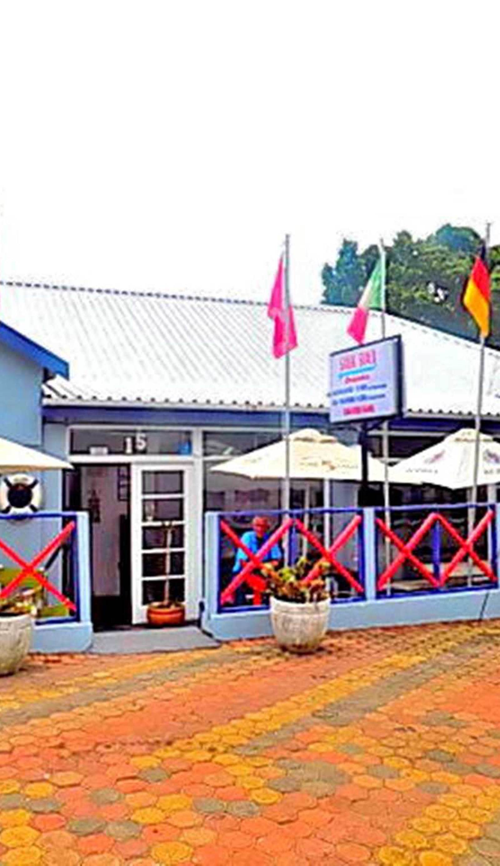 Shark Shack Backpackers