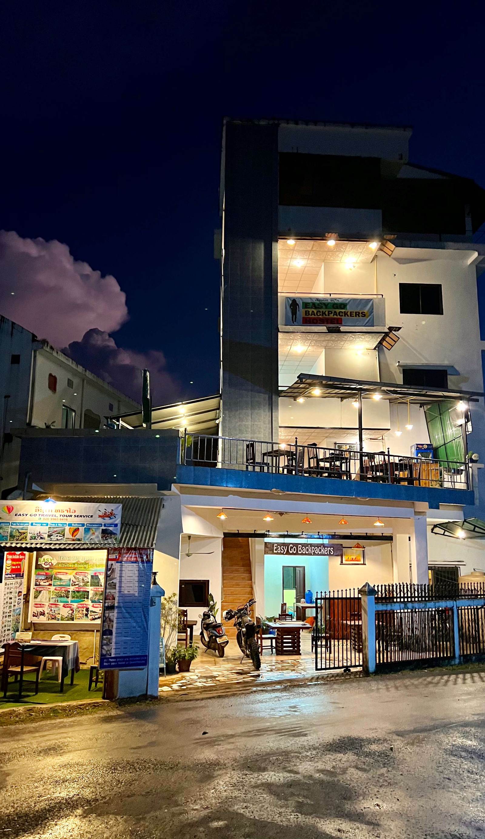 Easy Go Hostel