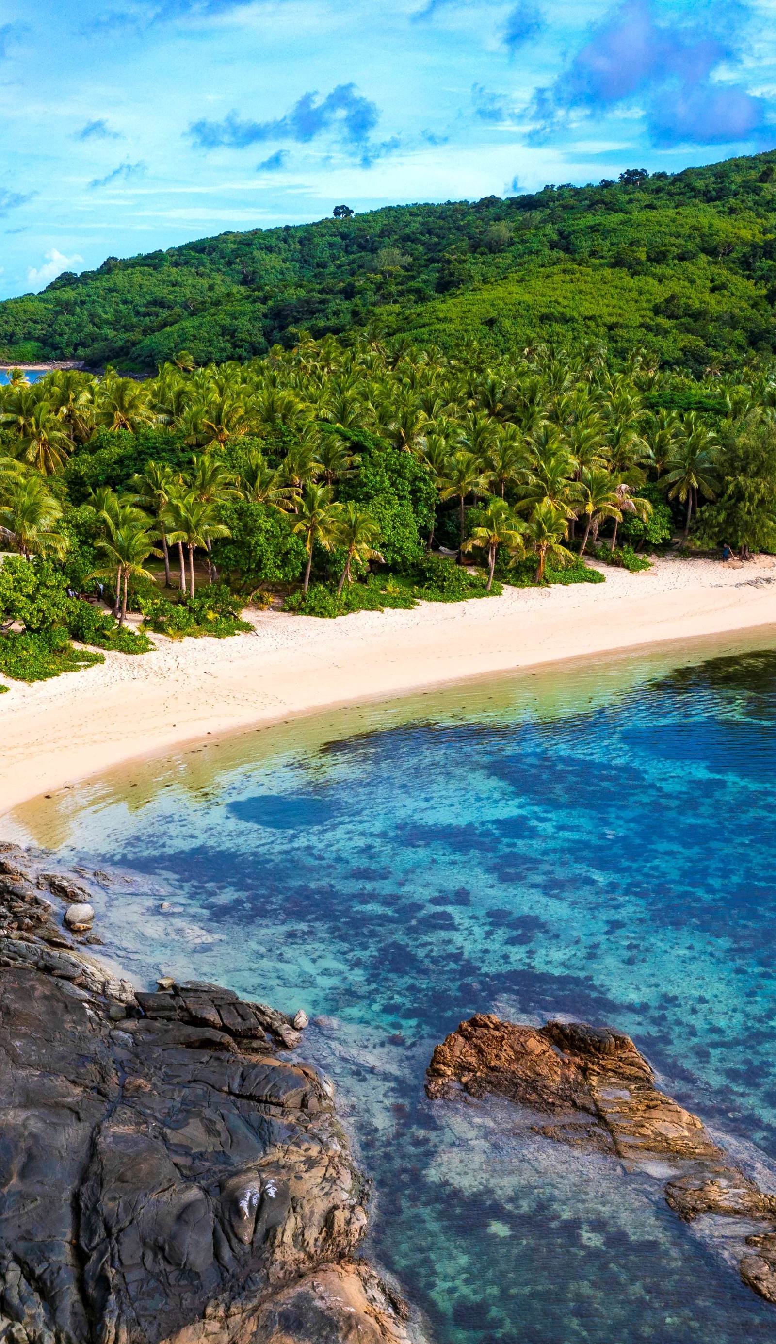 Barefoot Manta Island