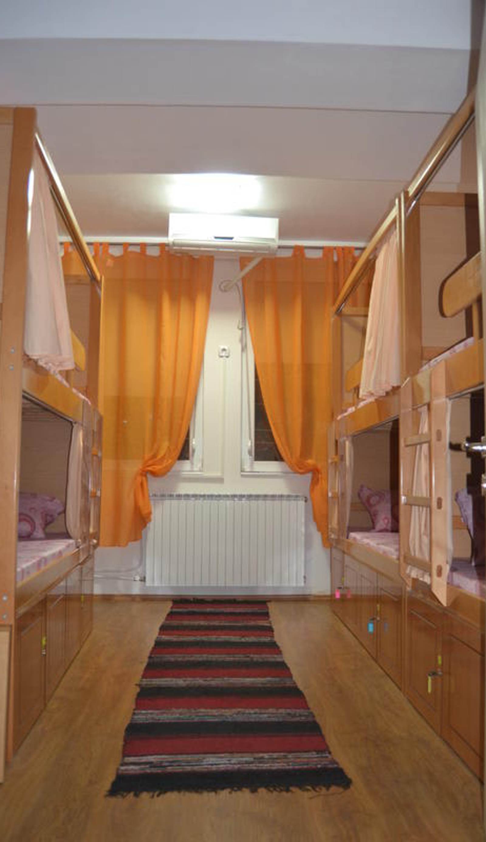 Hostel Valentin