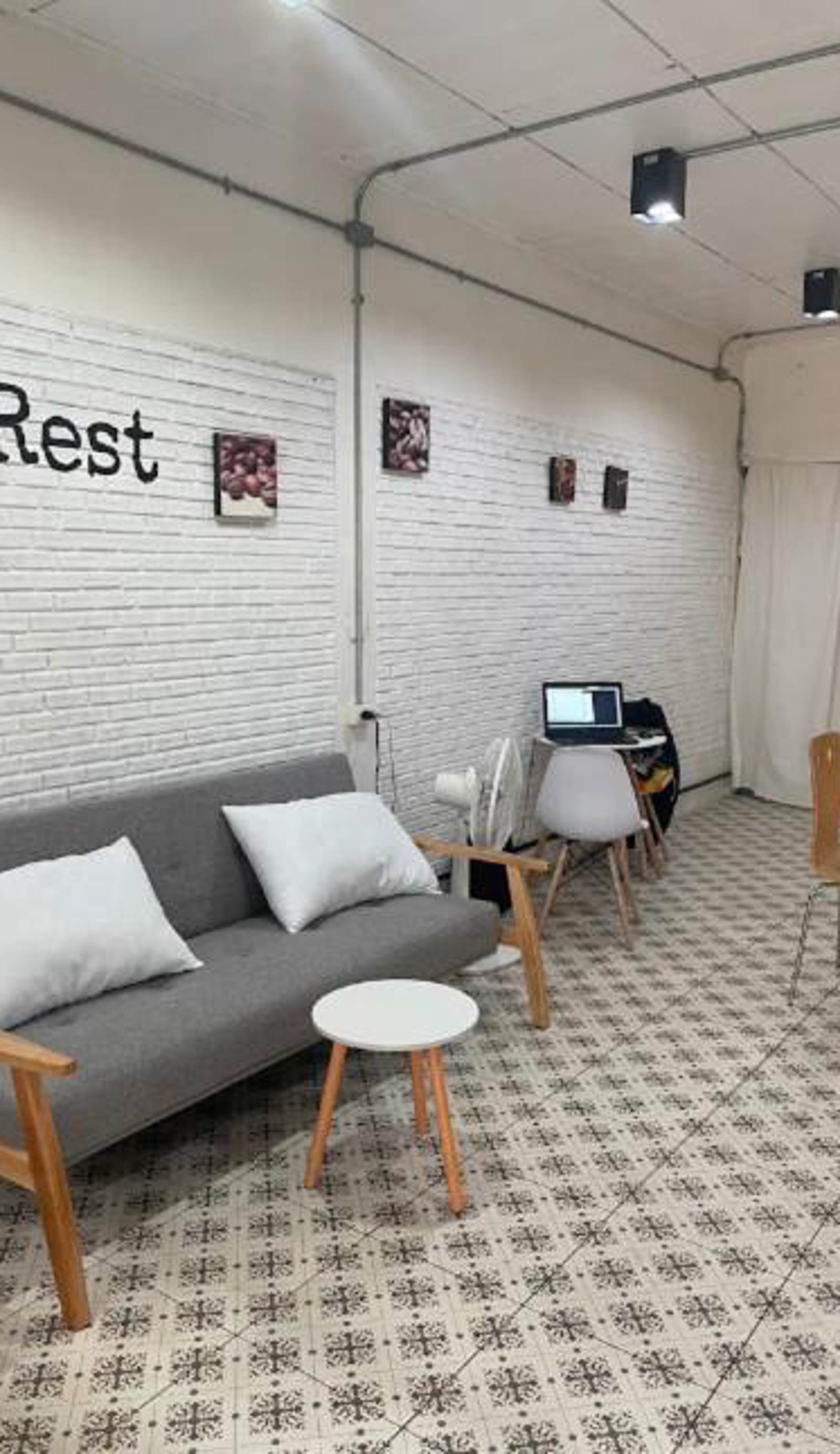 Gravity Hostel