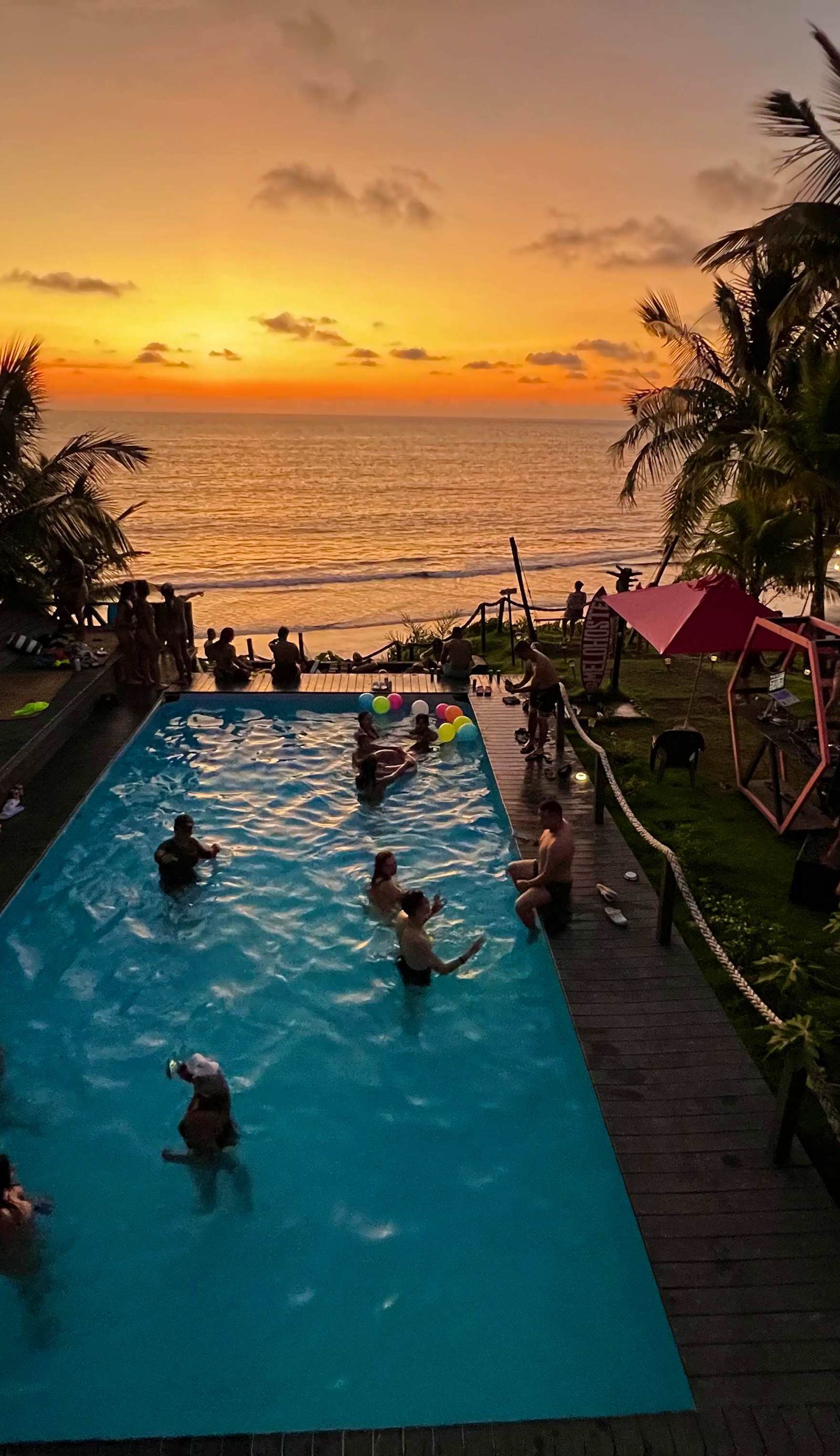 Melo Party Hostel
