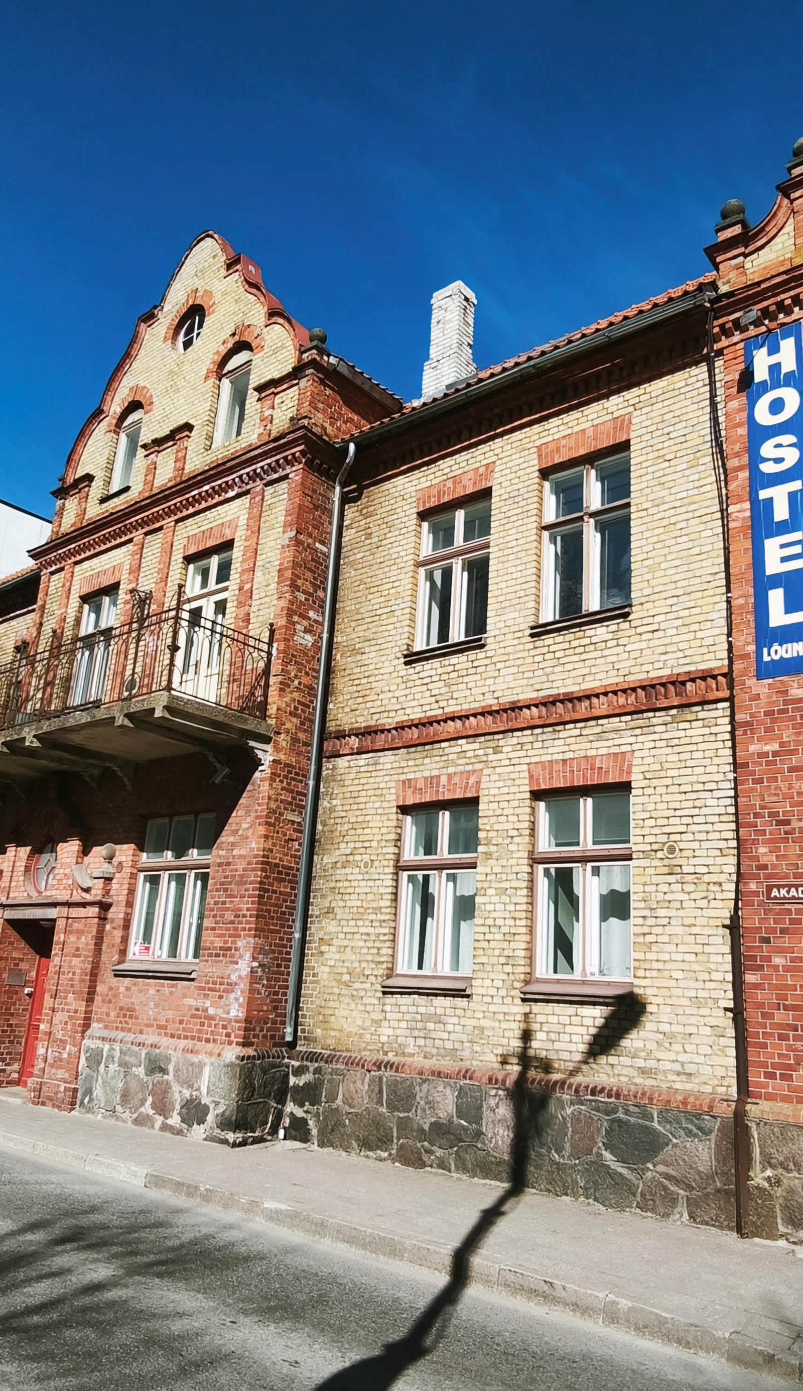 Hostel Louna