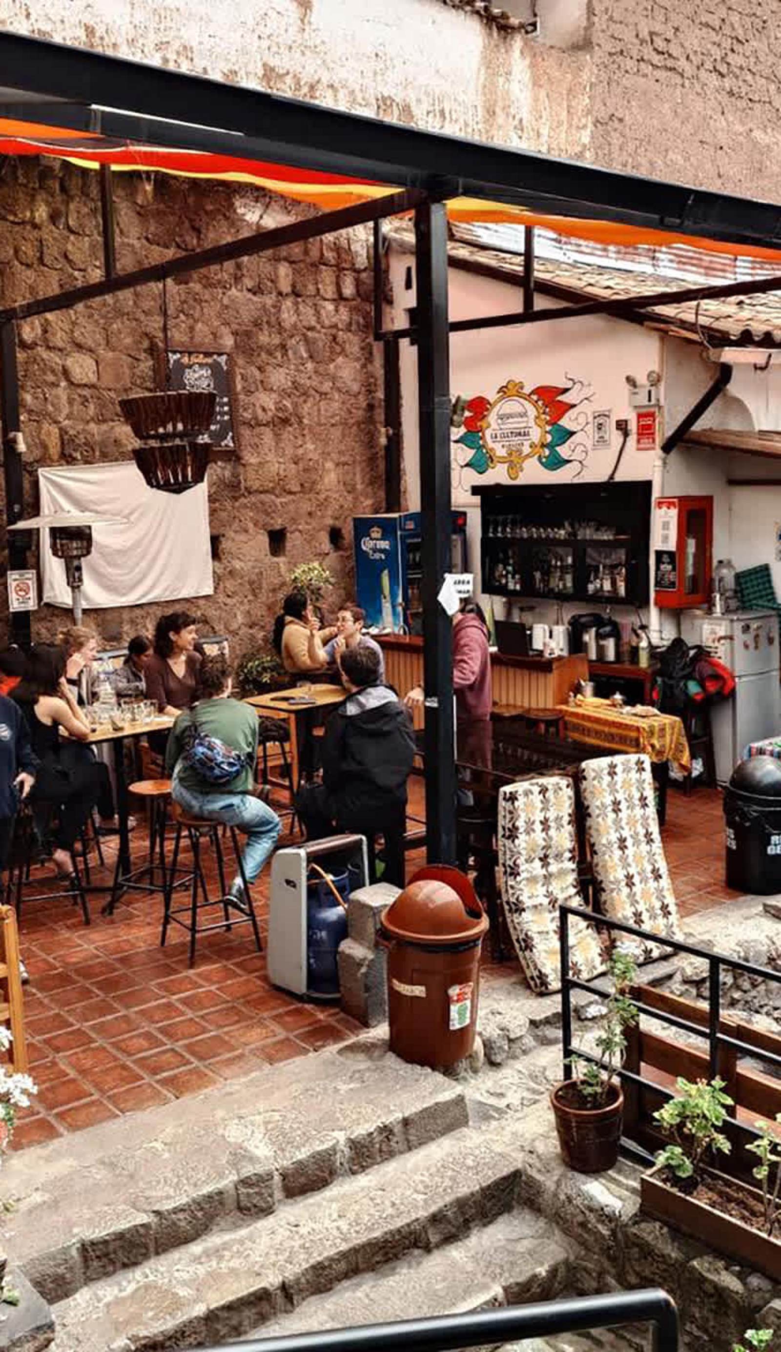 Intro Hostels Cusco