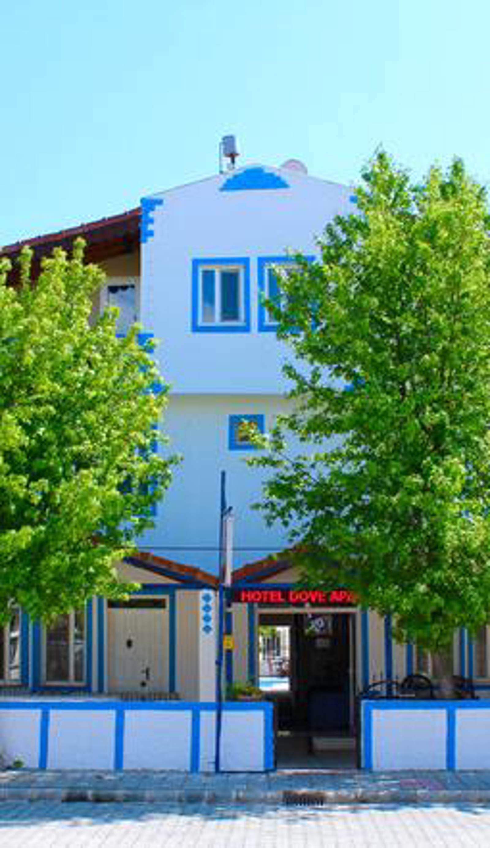Hotel Dove Apart