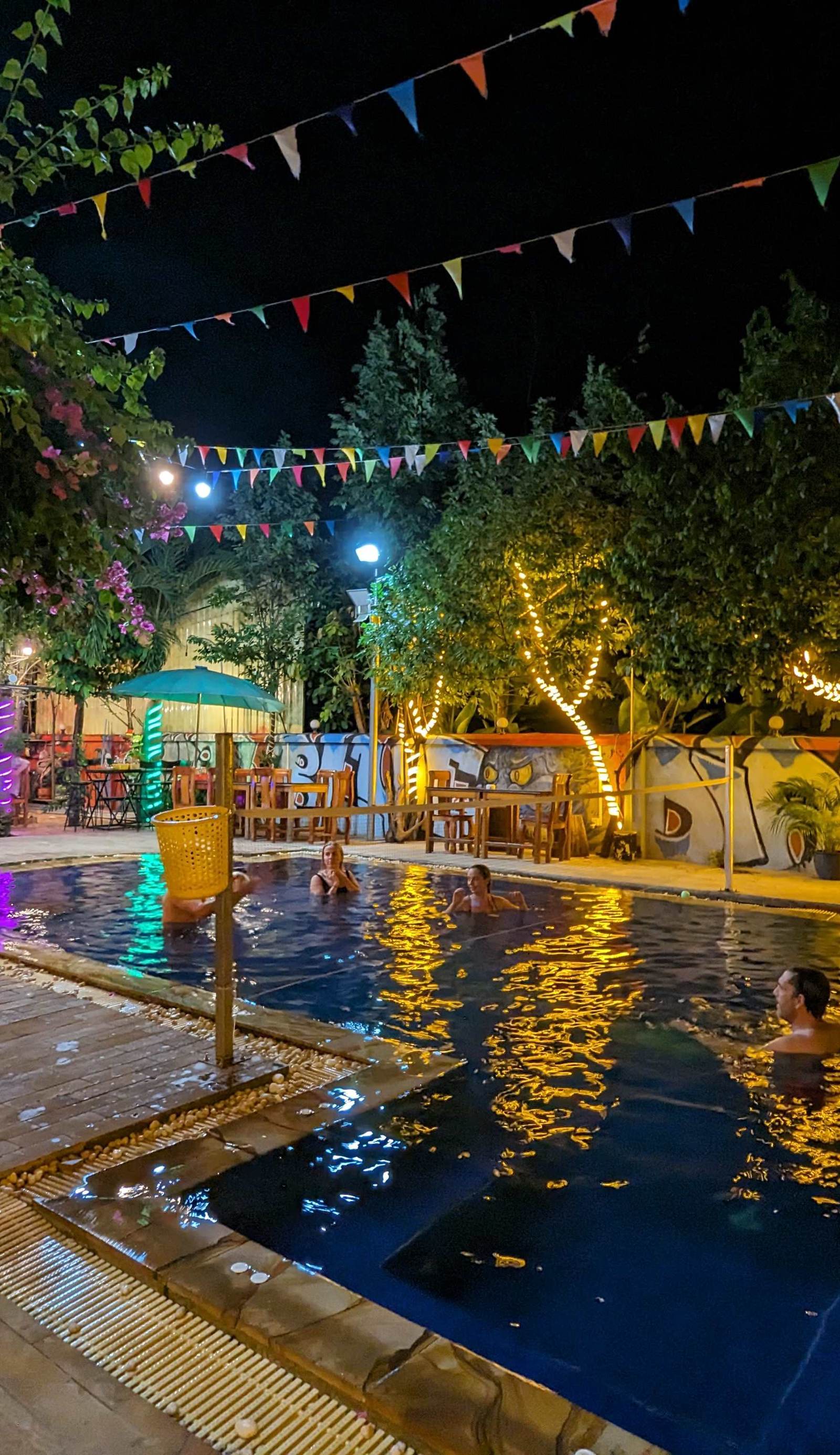 Blue Diamond Hostel
