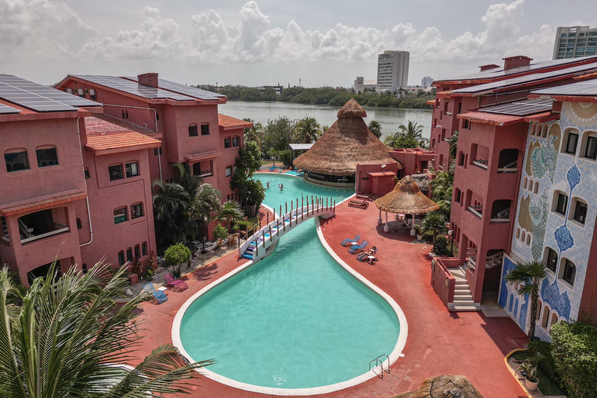 Nílu Cancún Zona Hotelera by Selina