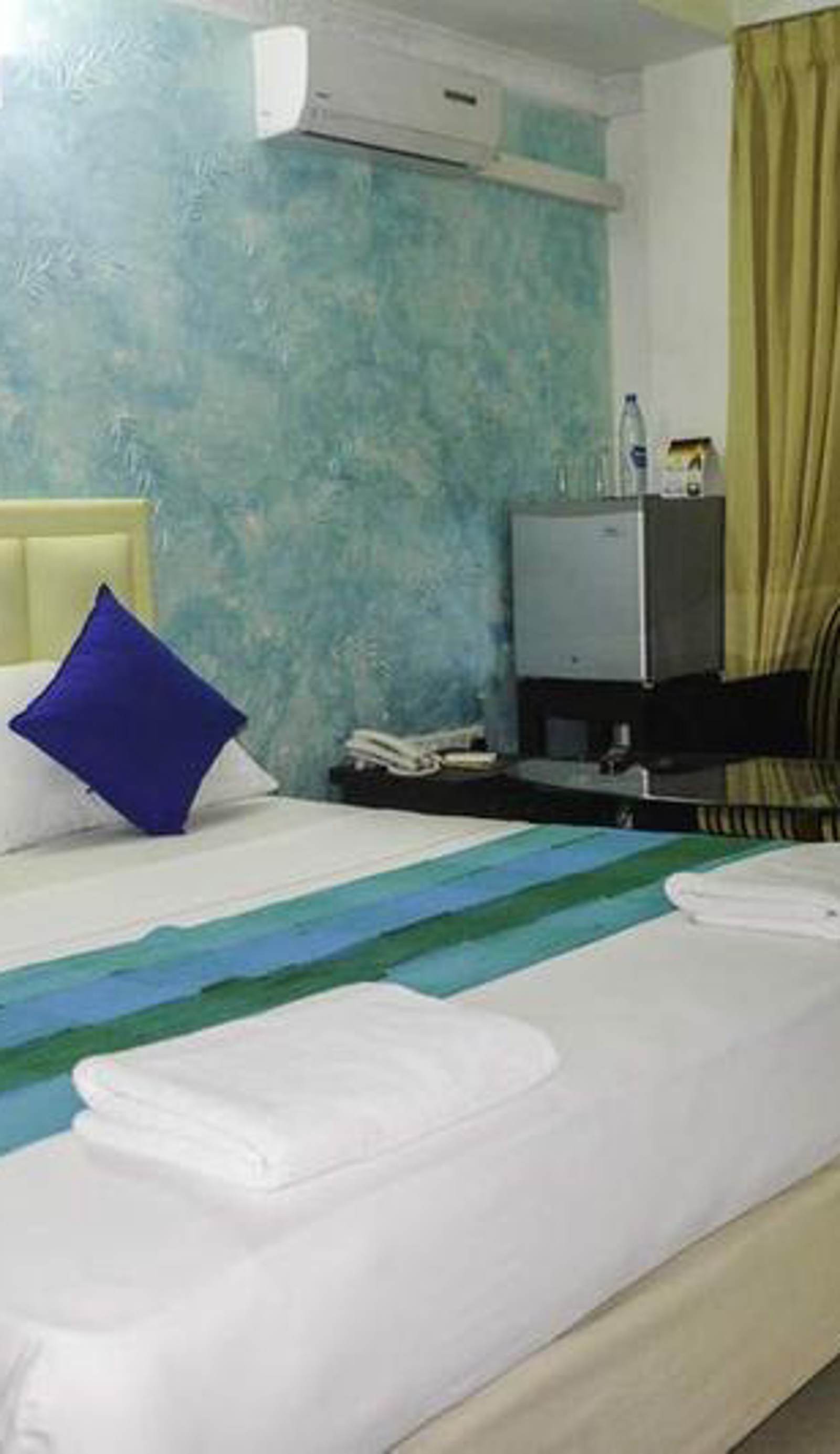 VJ City Hotel
