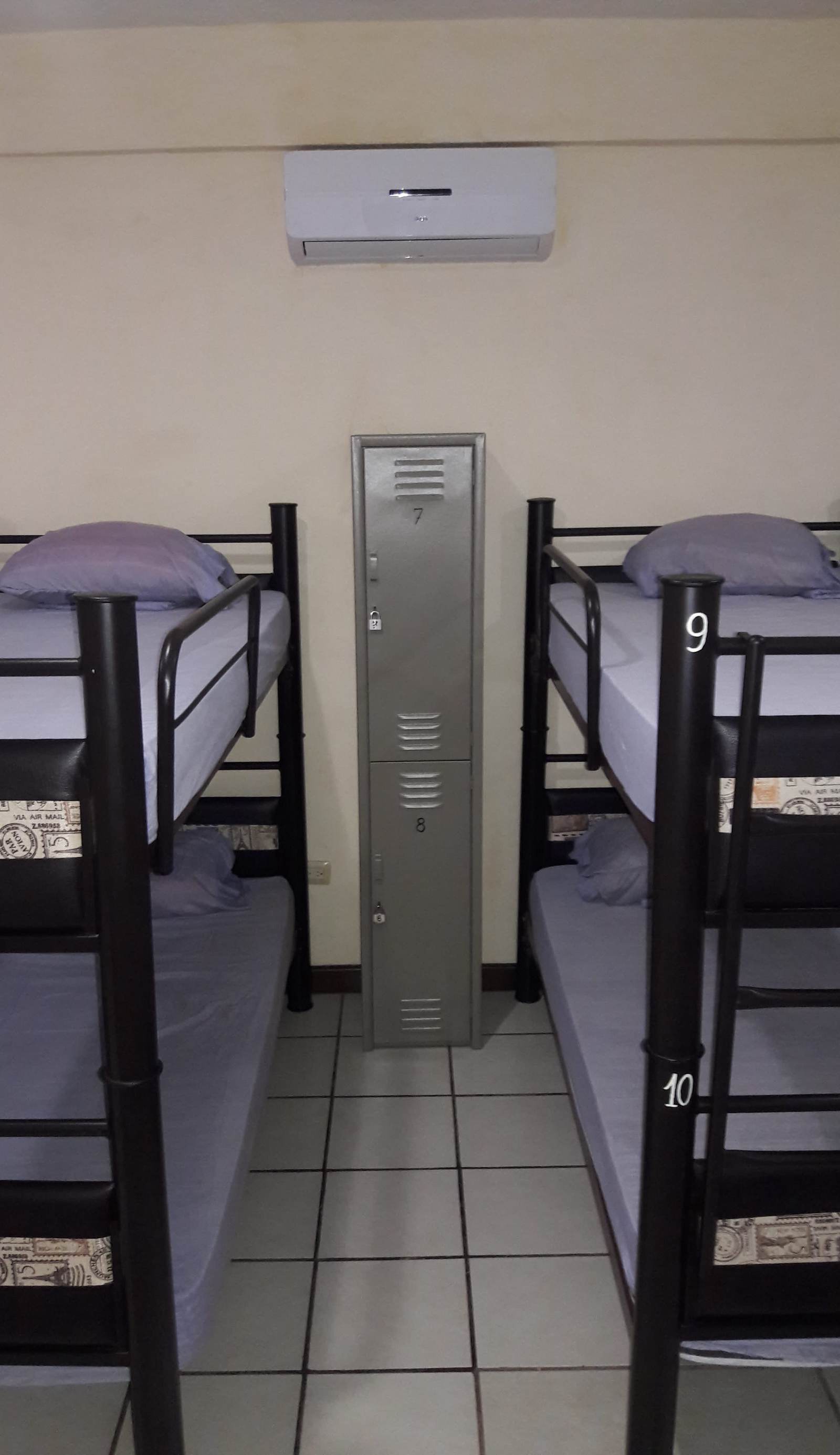 Hostel Alme