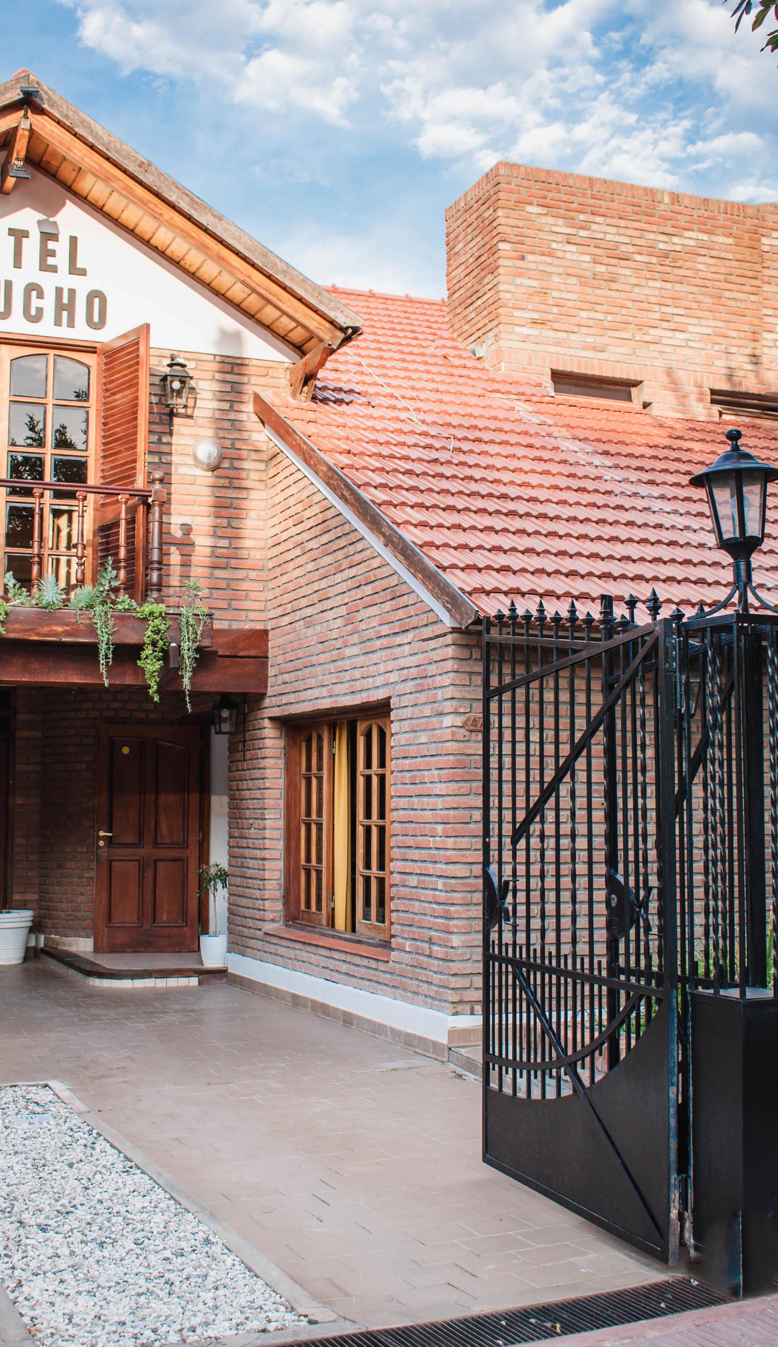 Hostel Falucho