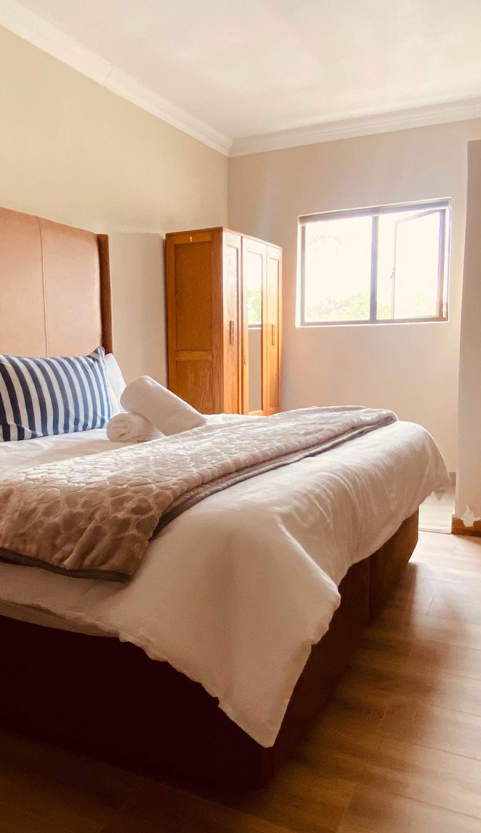 Adhara Hotel