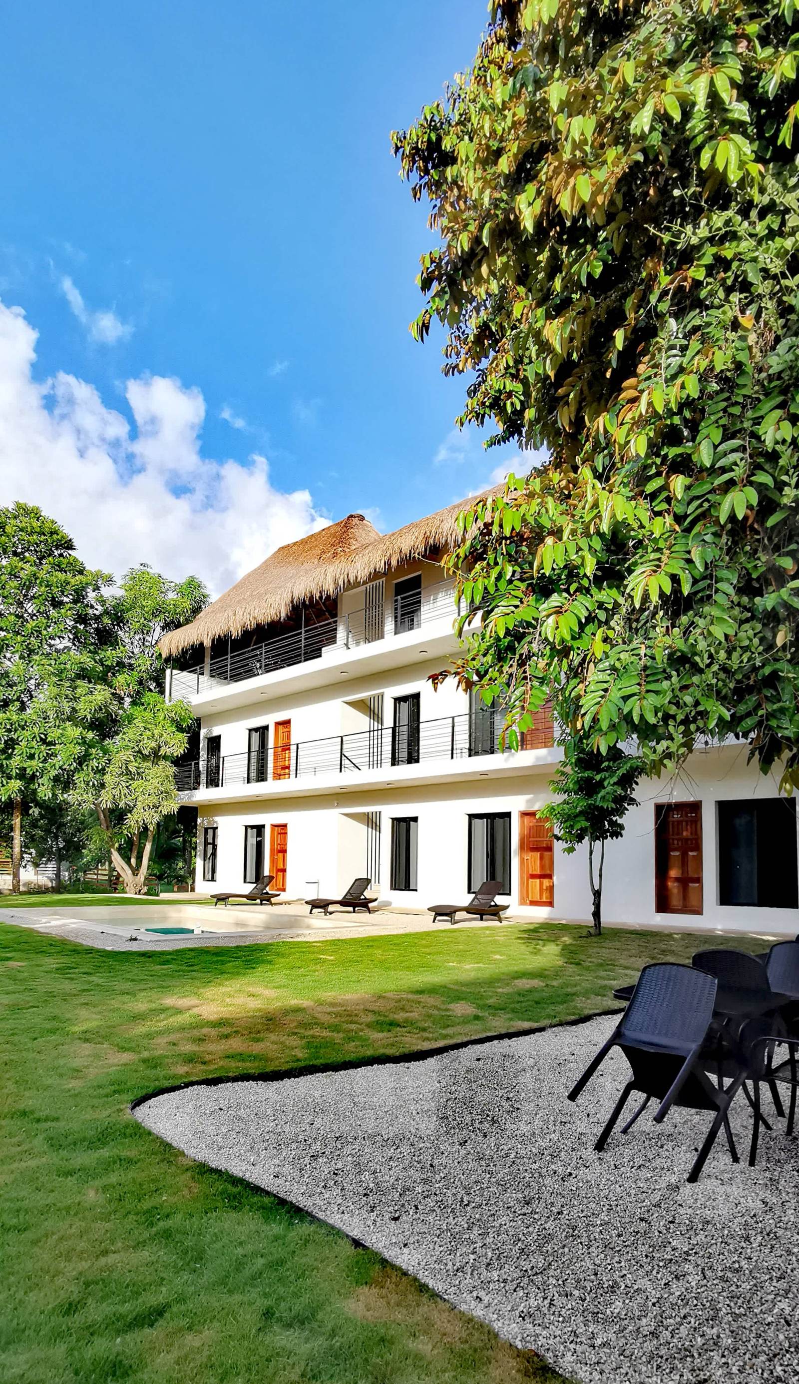 Makech Hotel