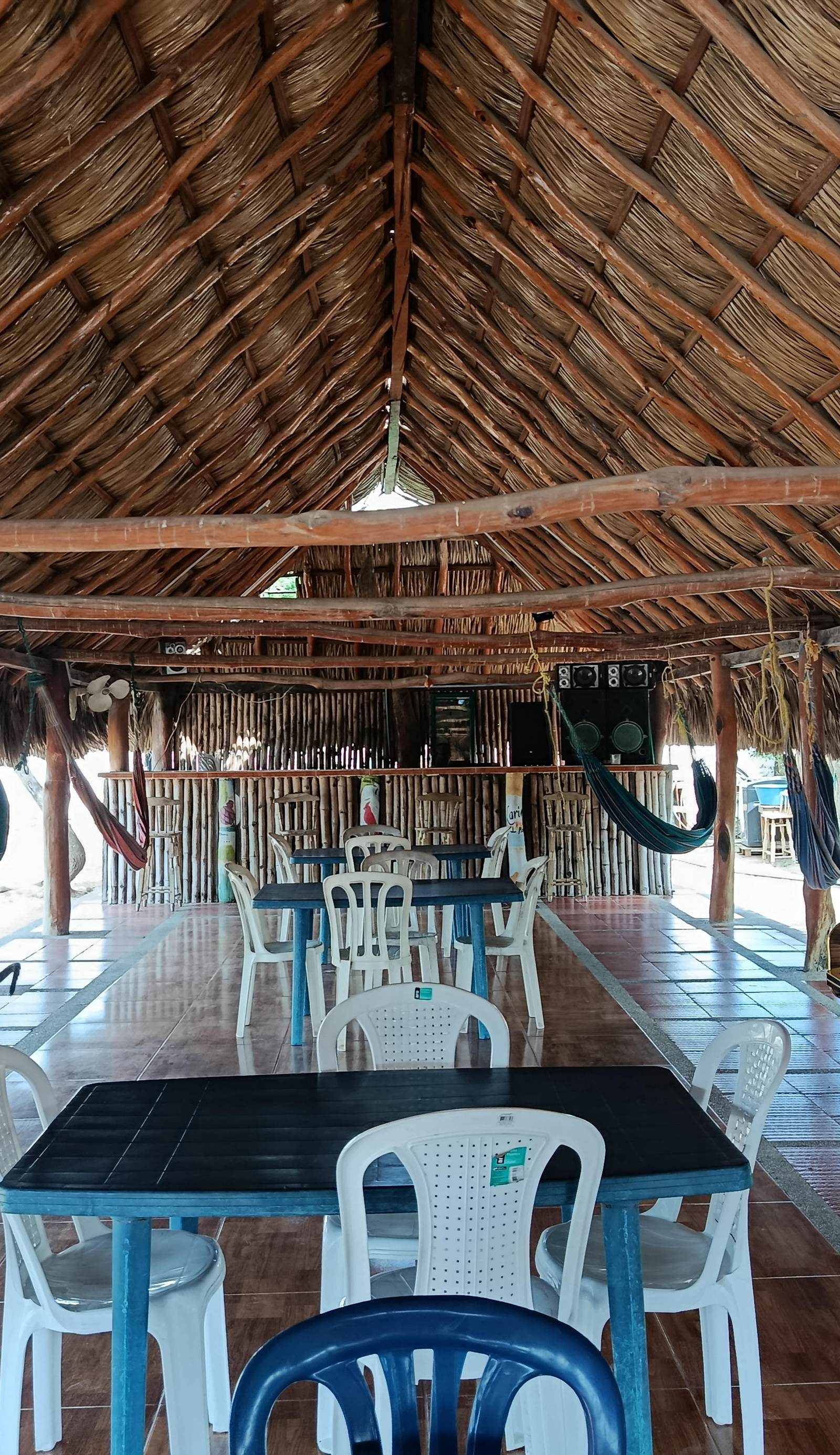 Hostal CQ Camarones