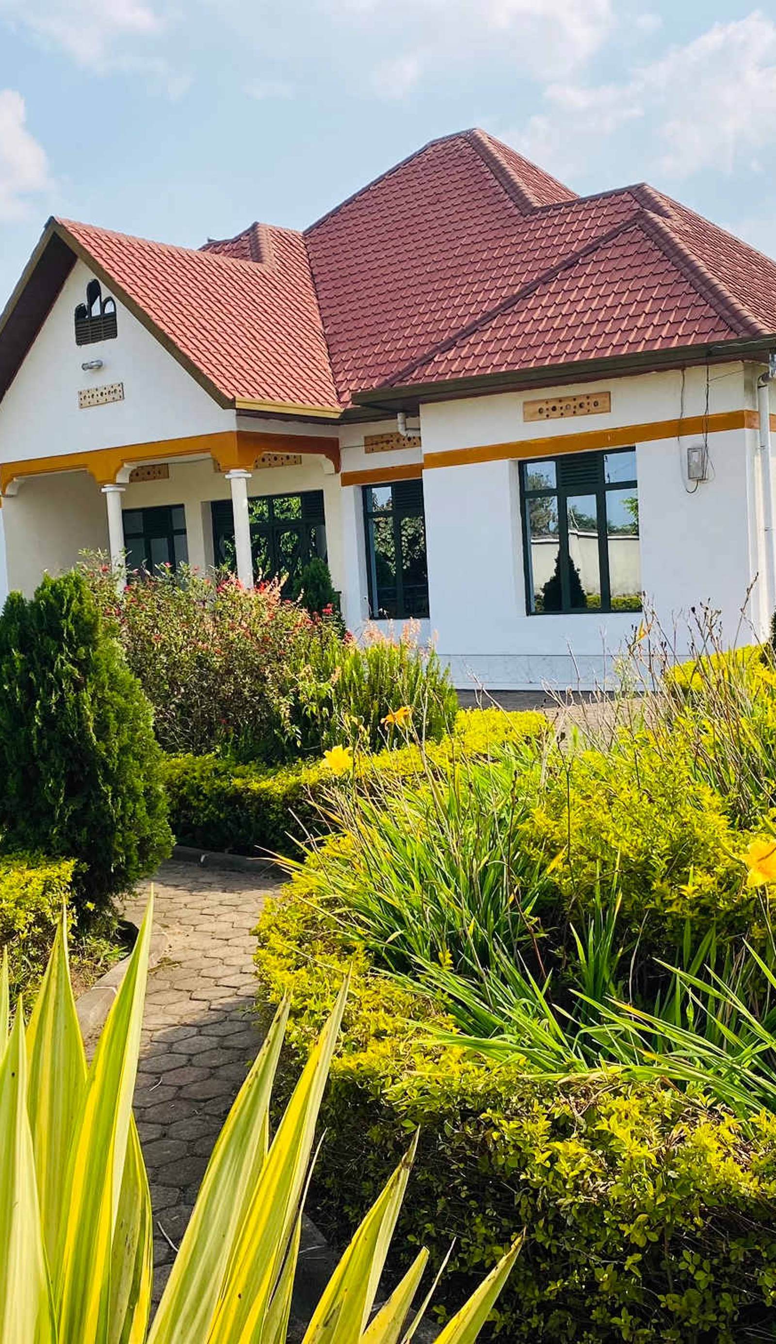 Virunga Homestay & Campsite