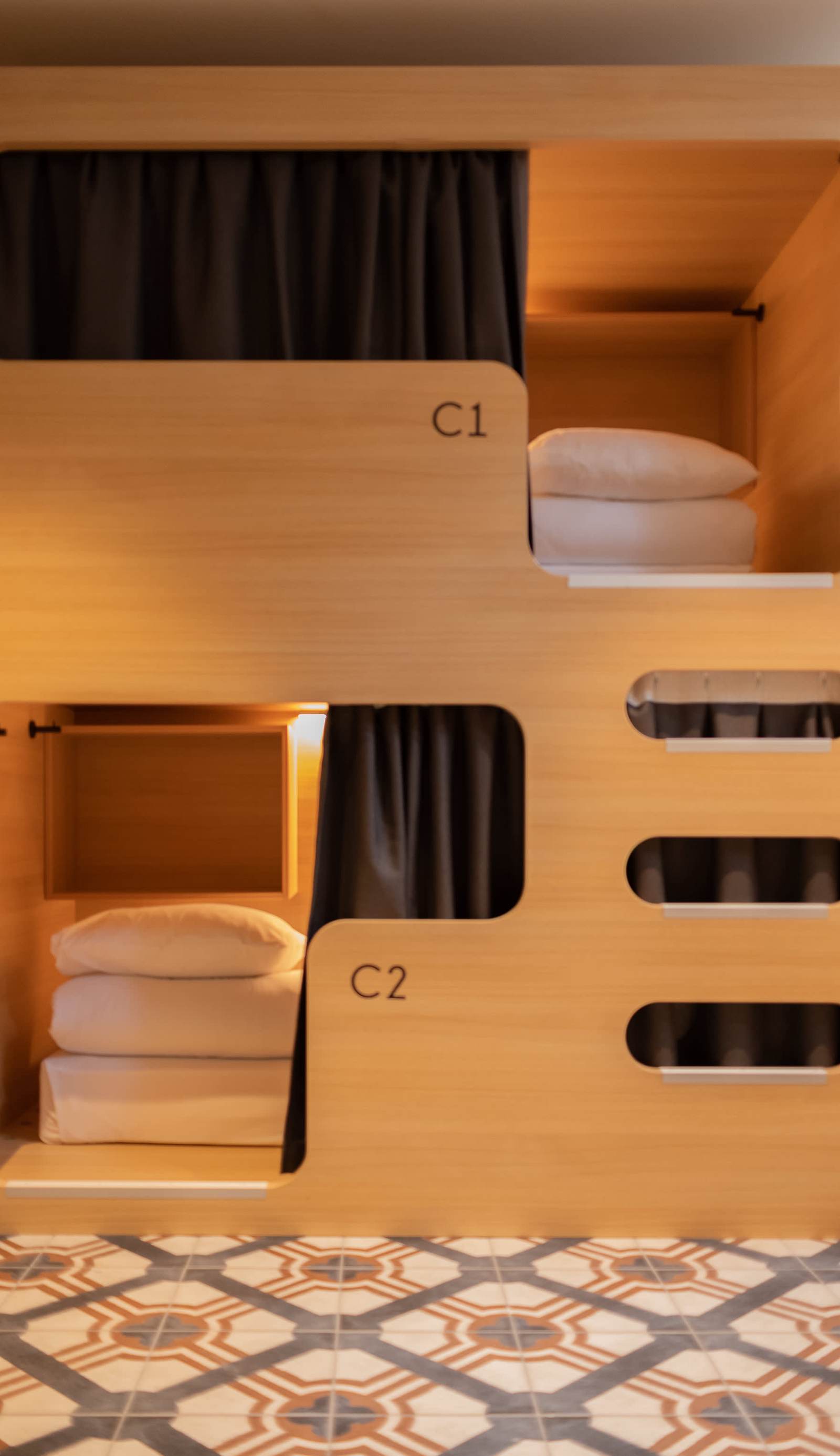 CÀLM Appart’ & Hostel
