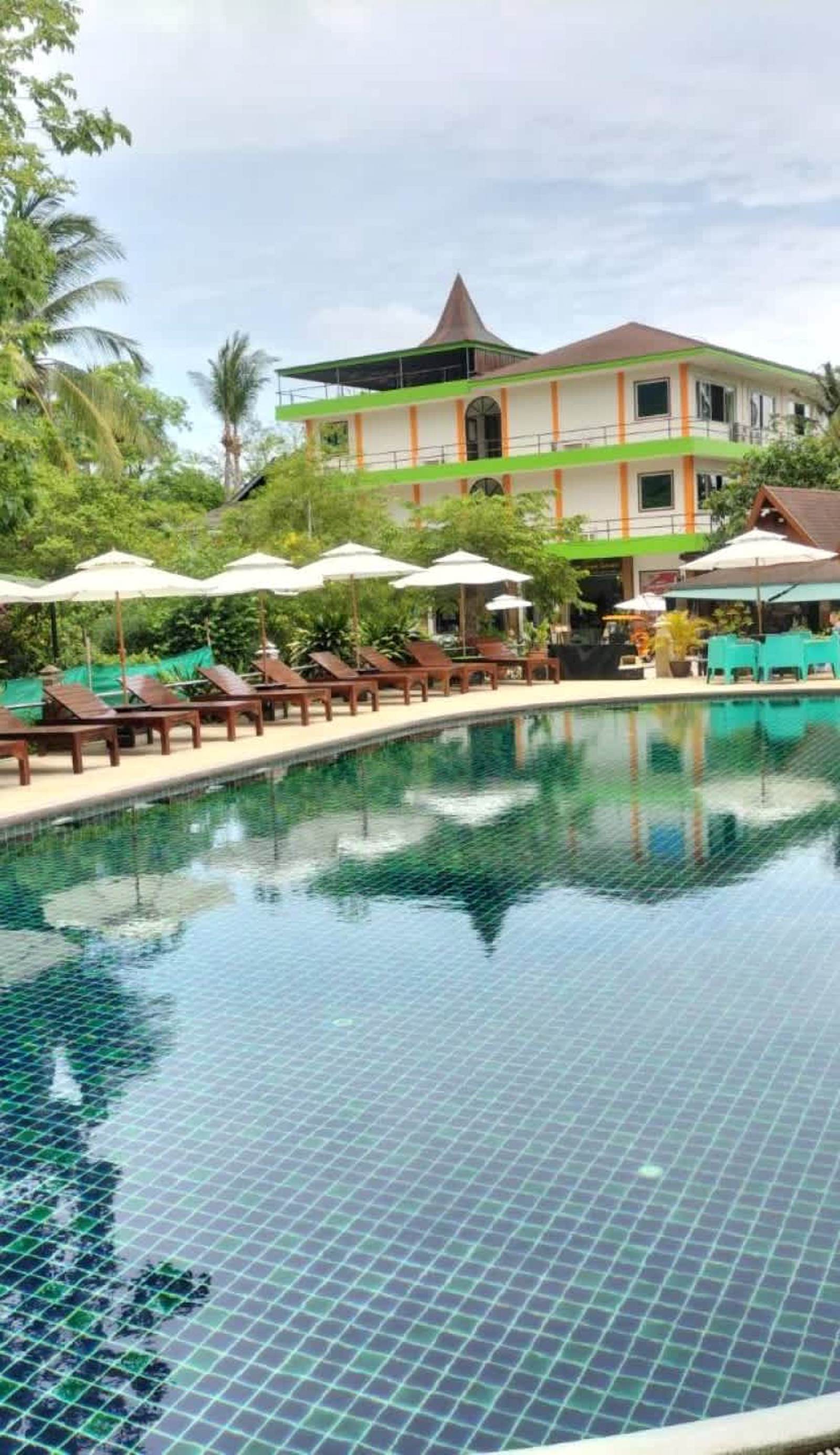 Lotus Paradise Resort Koh Tao