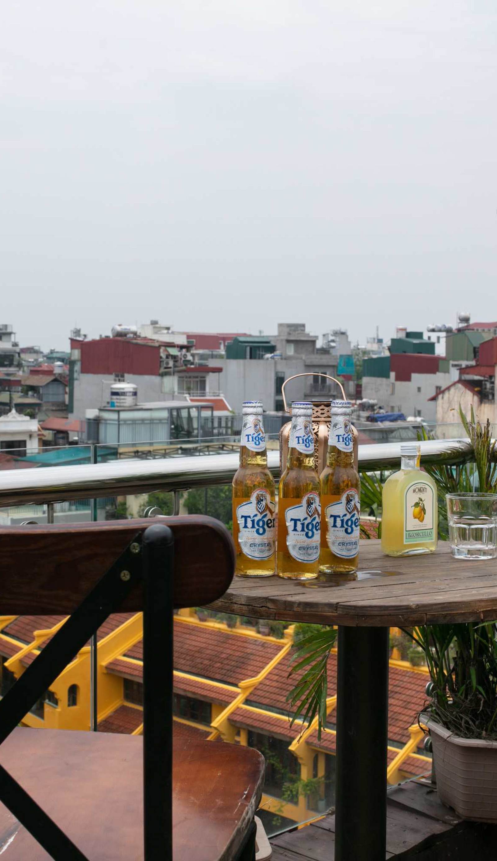 Downtown Hostel & Rooftop Bar