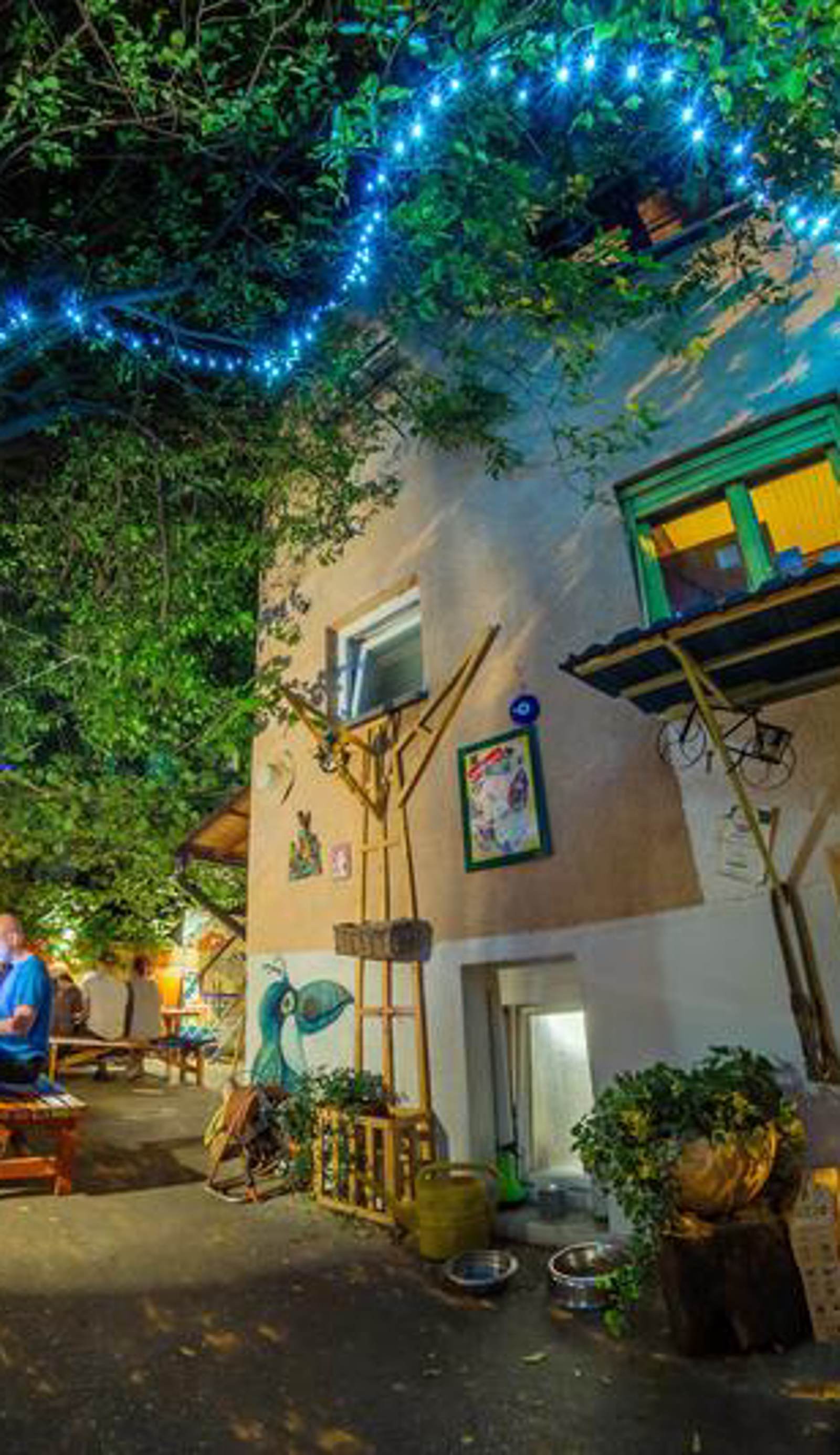 Hostel Mali Mrak Zagreb