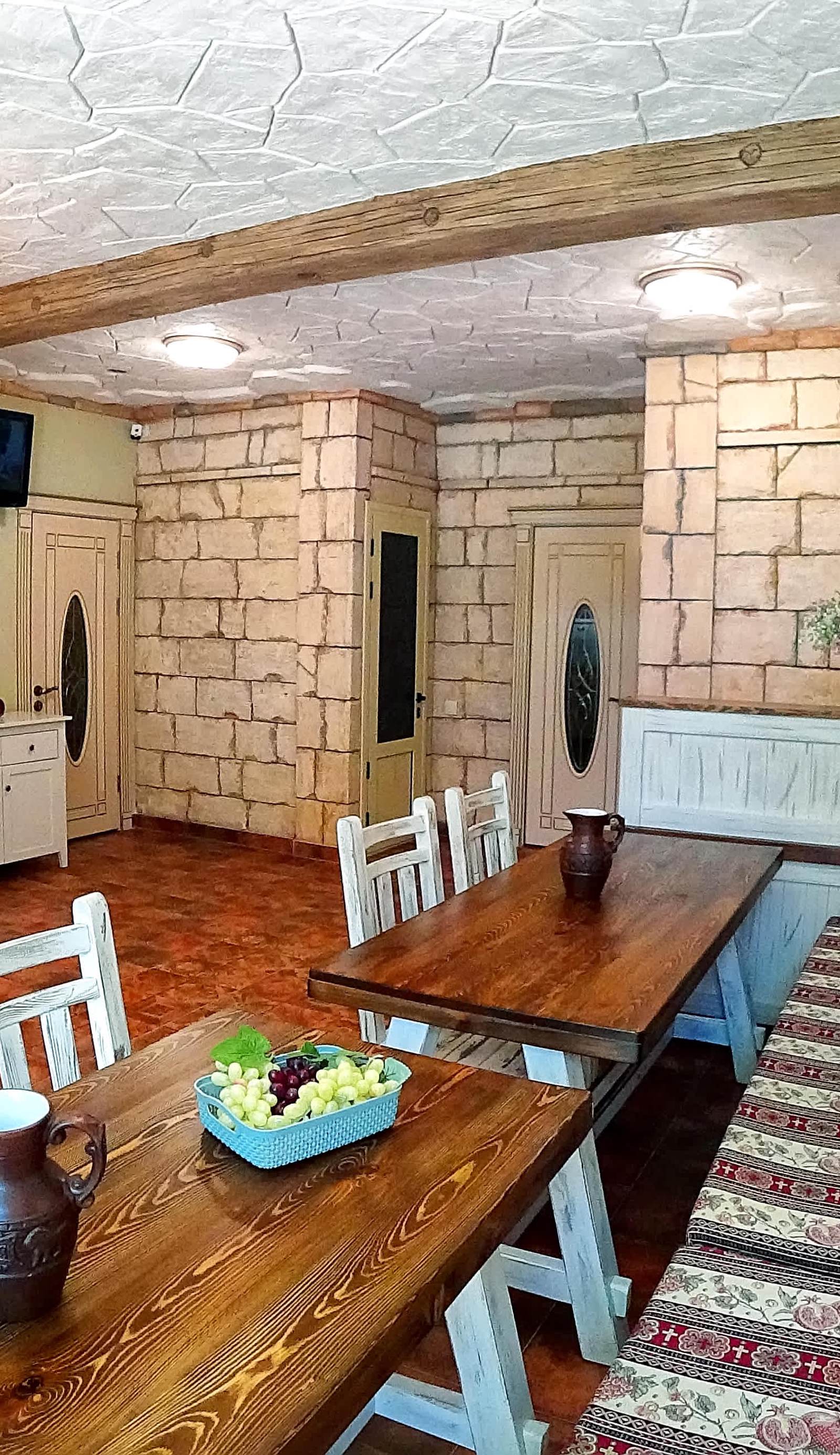 Retro Hostel & Tours