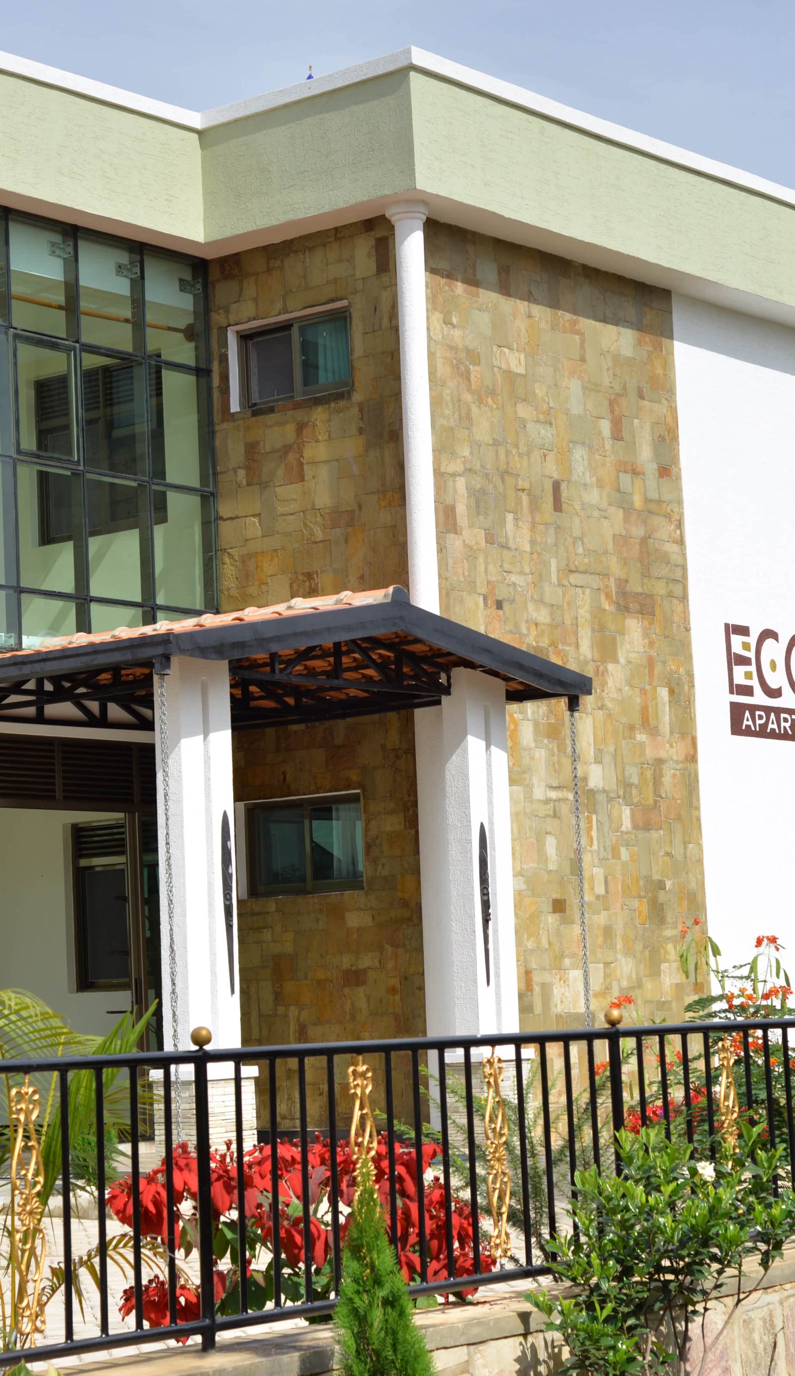 Ecoair Apartment Hotel