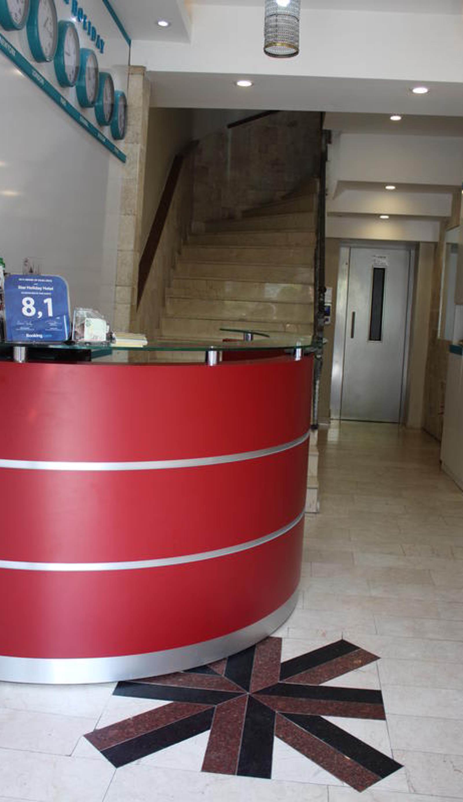 Star Holiday Hotel
