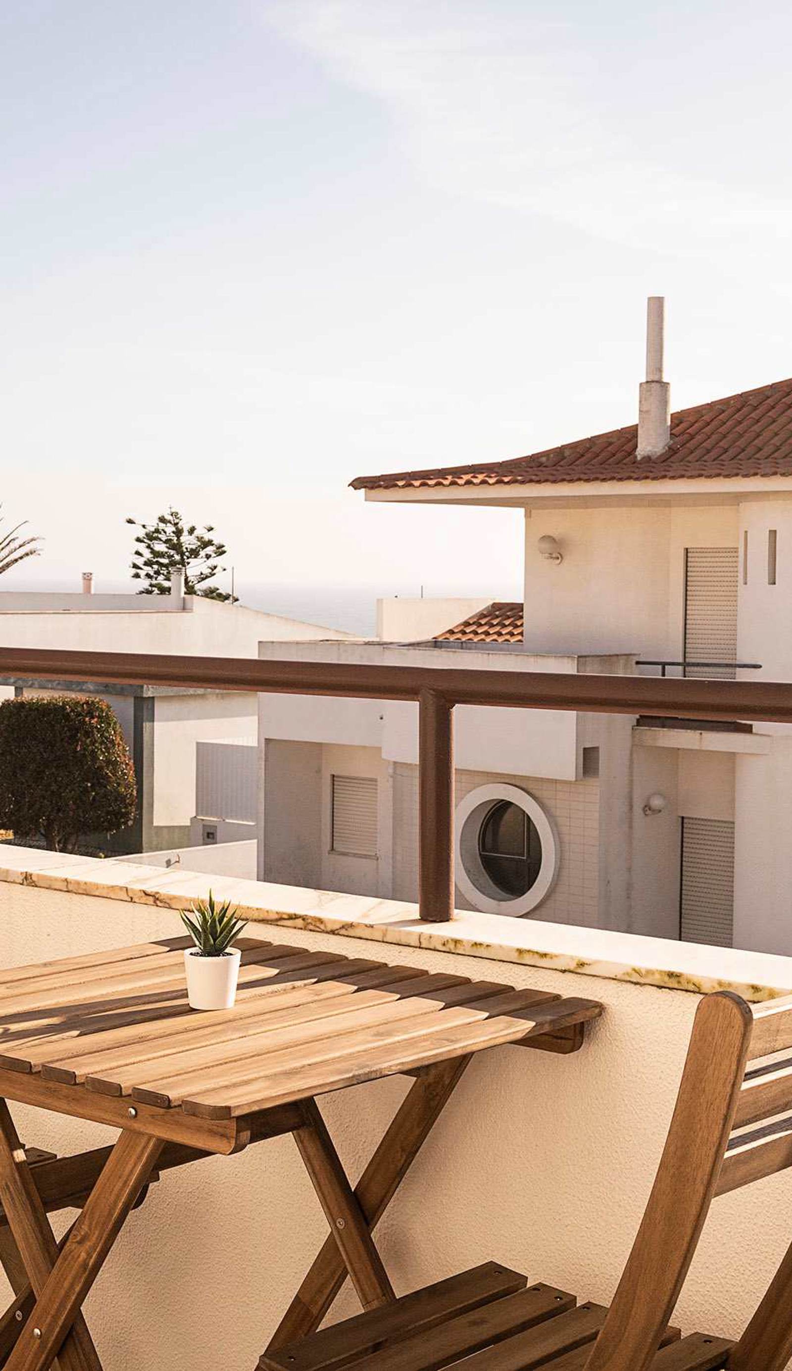 Ericeira Paradise House & Suites