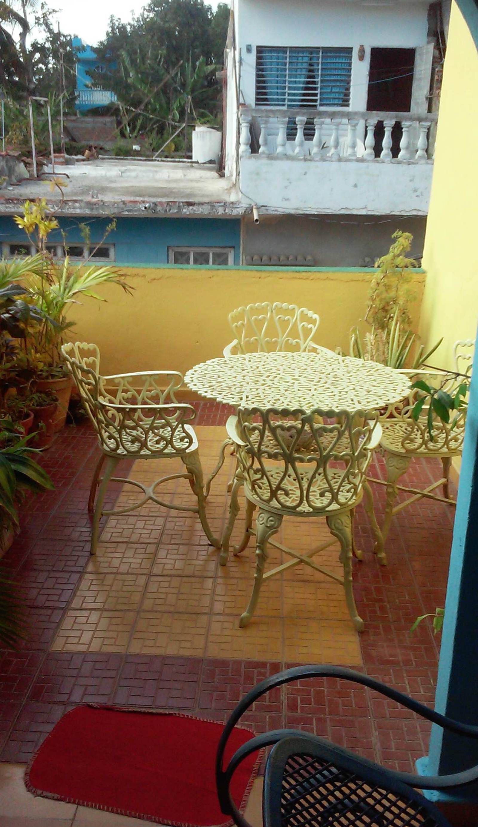 Yanara Fambyh Hostal