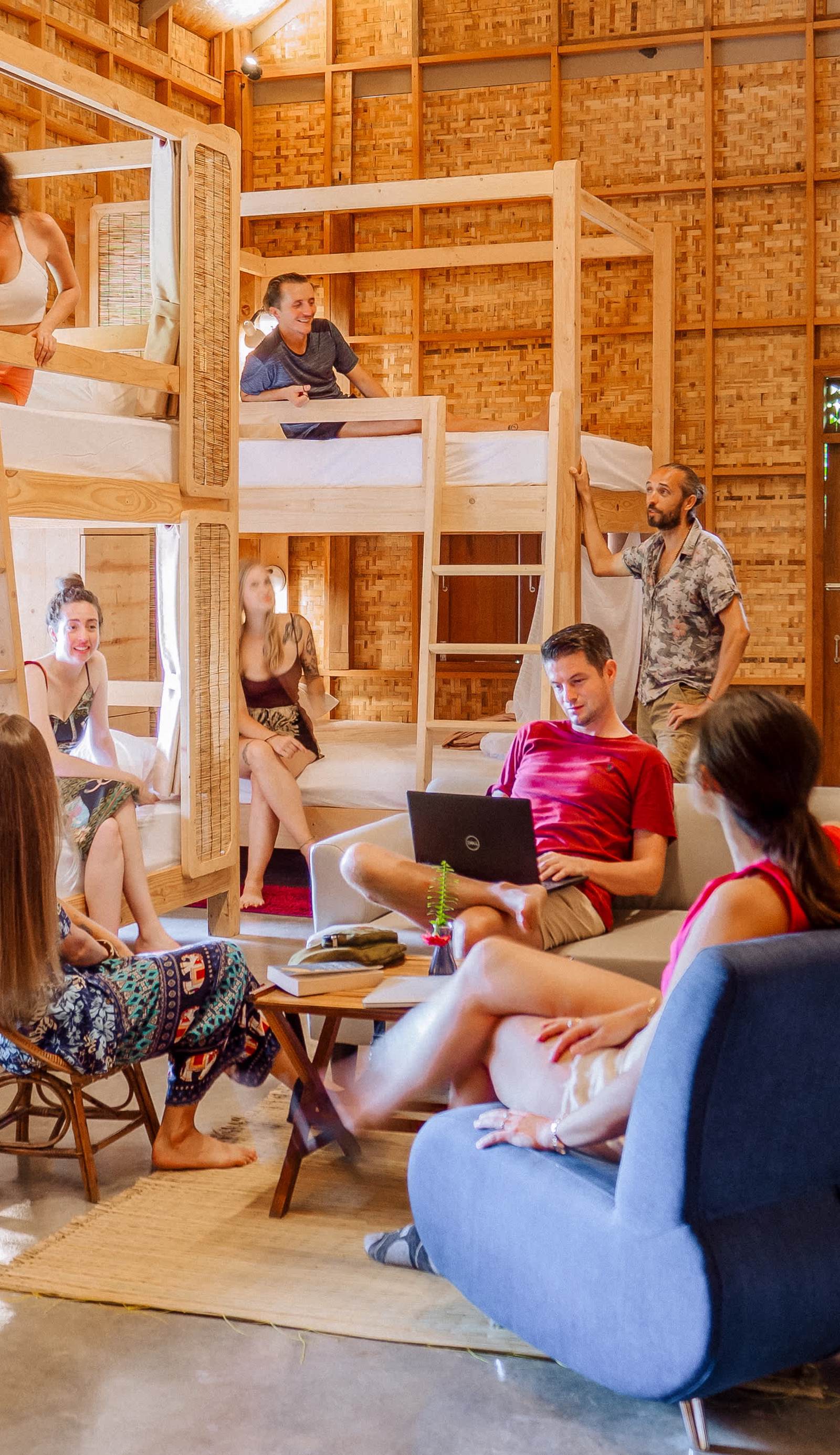 Society House Luxury Hostel Pai