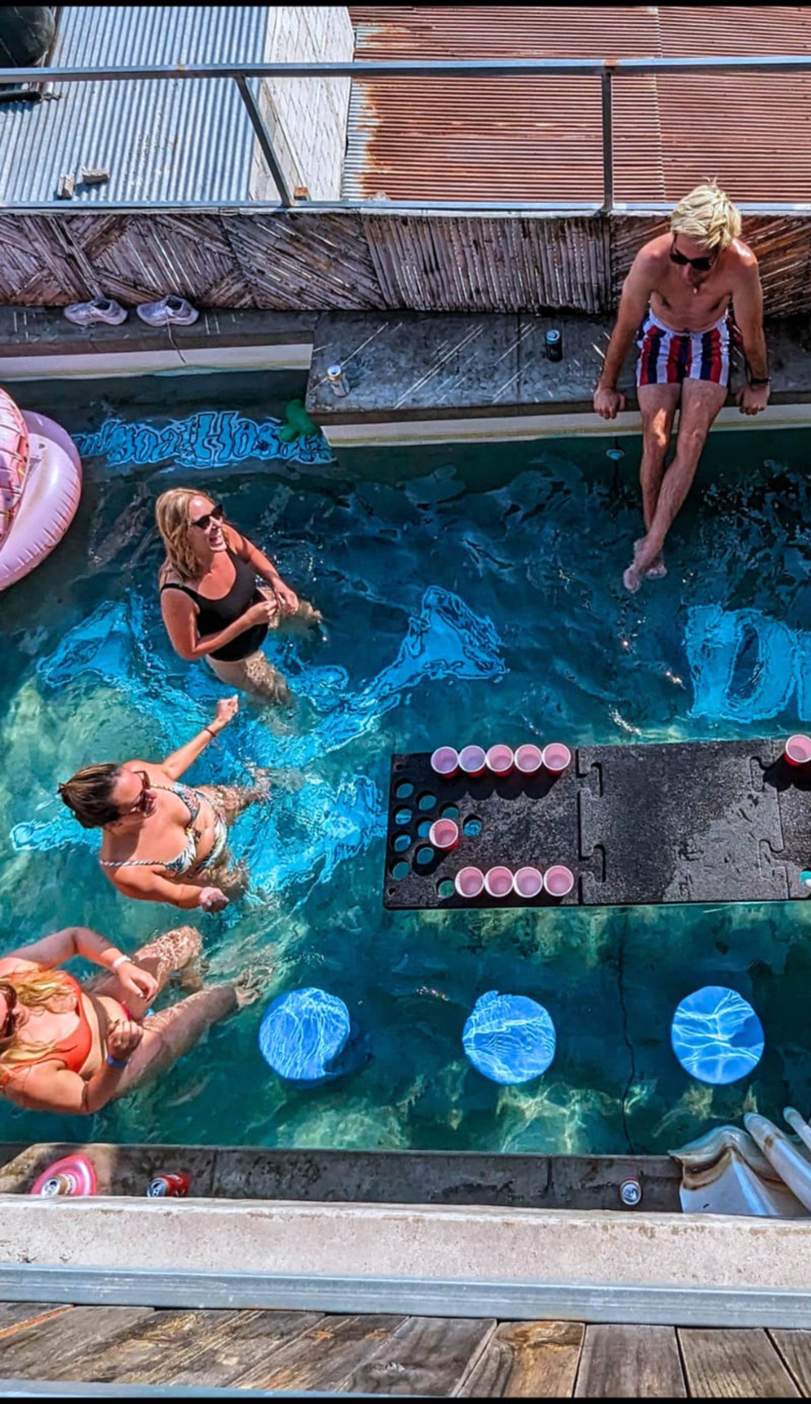 Dreamboat Hostel