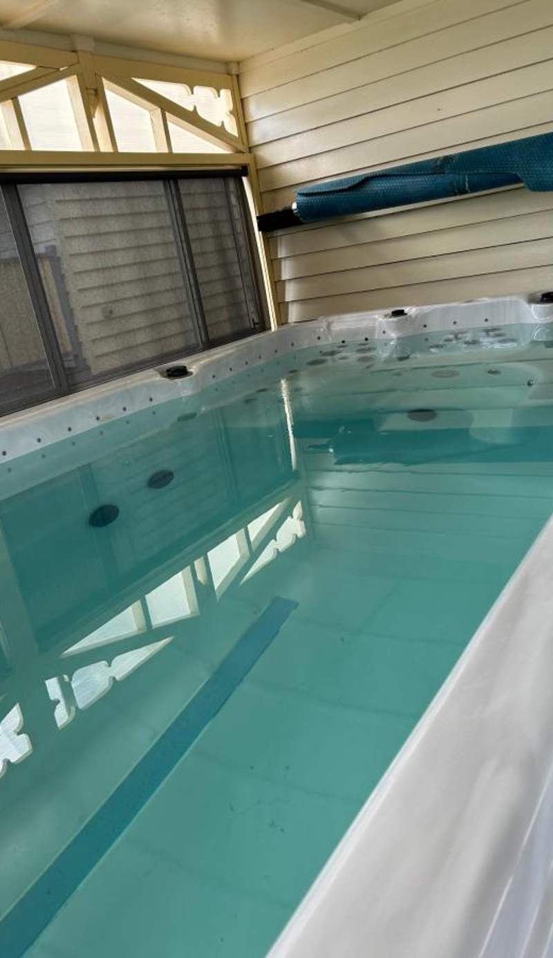 Dunes - Elegant Beach Villa with huge heated swim spa