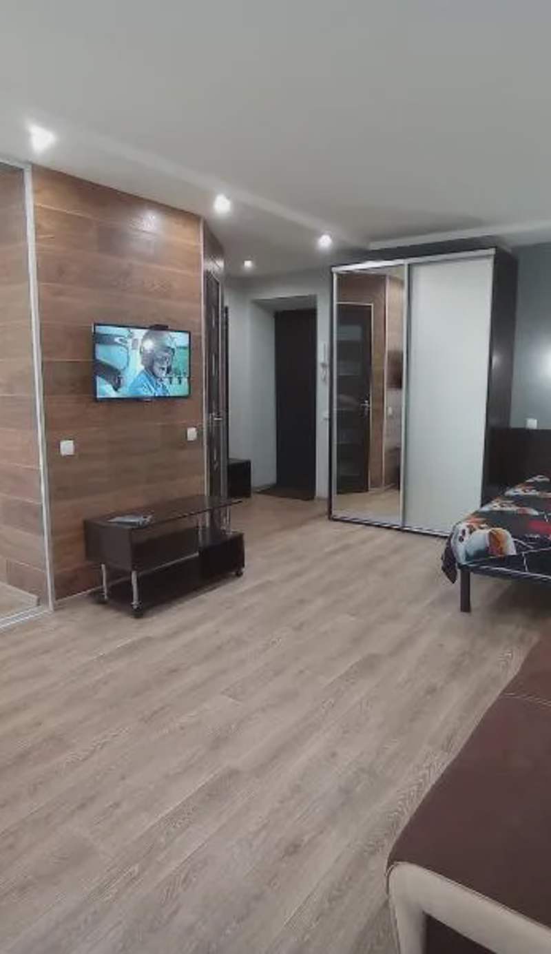 НЕ ВИМИКАЮТЬ СВІТЛО lark apartment