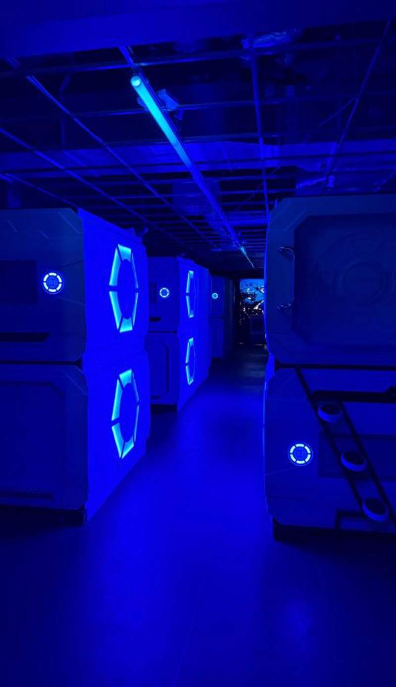 Space Night Capsule Hostel