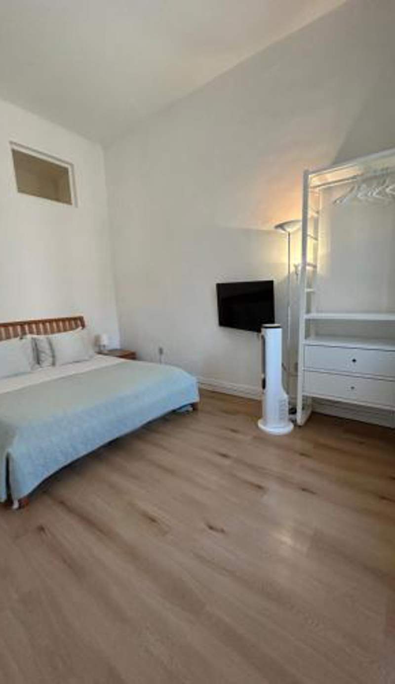 Ripa Grande Apartment