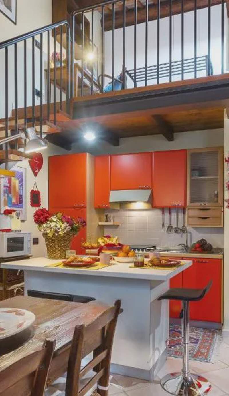 GuestHost - Ariostea University Duplex Apartment