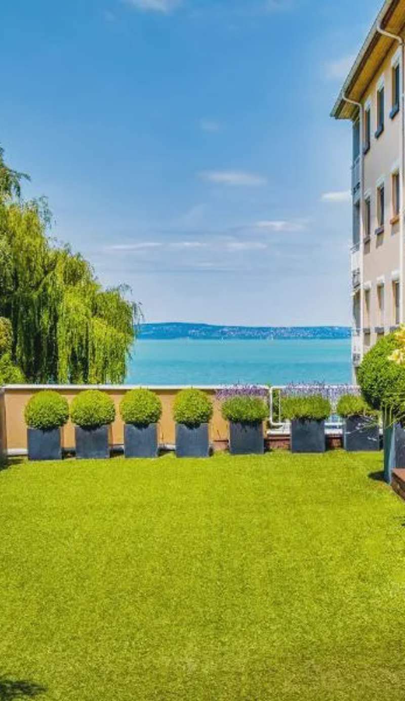 MyFlat Kormoran Lakeside Apartments