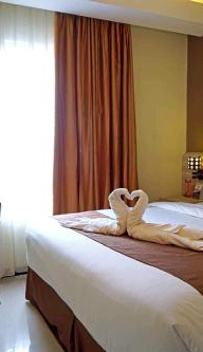 Red Chilies Hotel