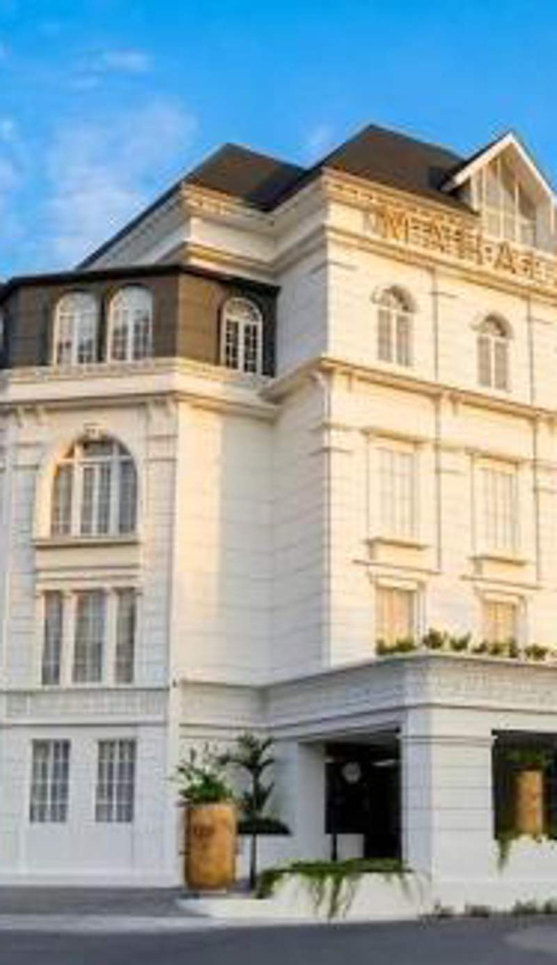 MAHALAYA The Legacy Hotel