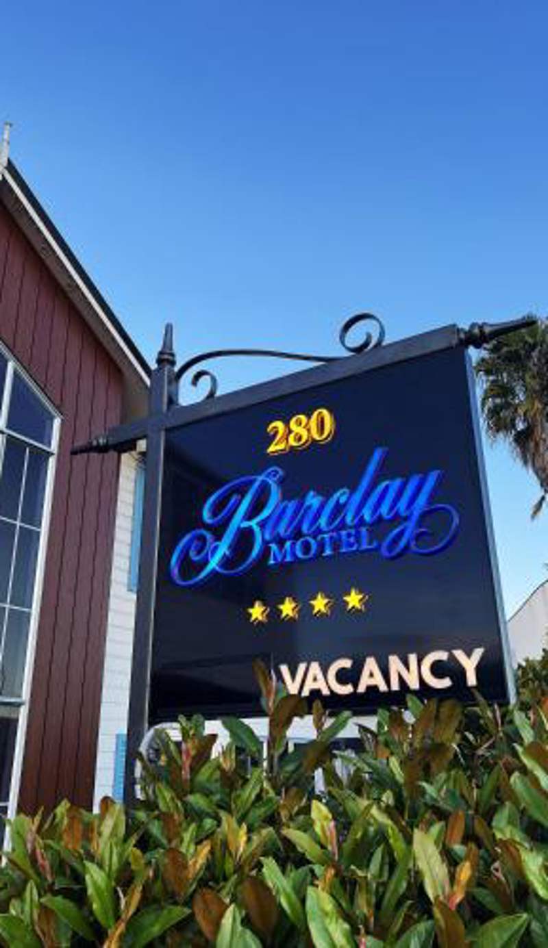 Barclay Motel