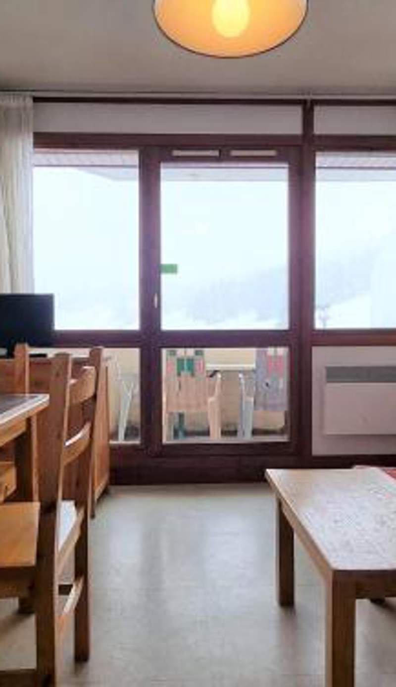 Appartement cosy 6 pers, balcon exposé, proche pistes et commerces, parking, navette, Wifi gratuit - FR-1-525-218