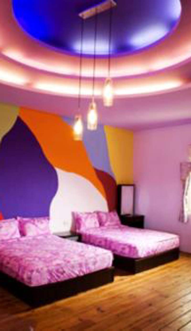 J Lin Hostel