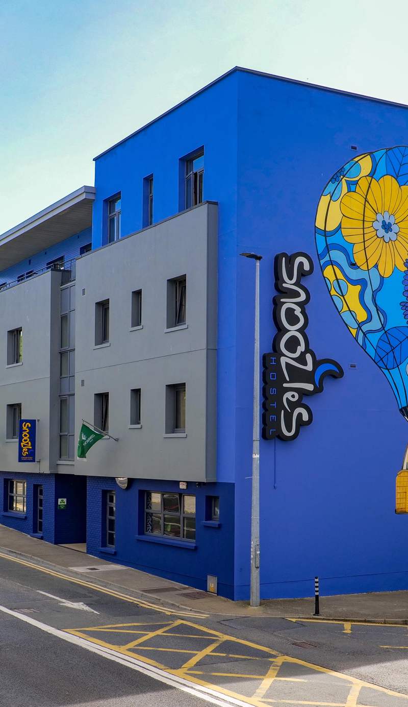Snoozles Hostel – Galway City Centre