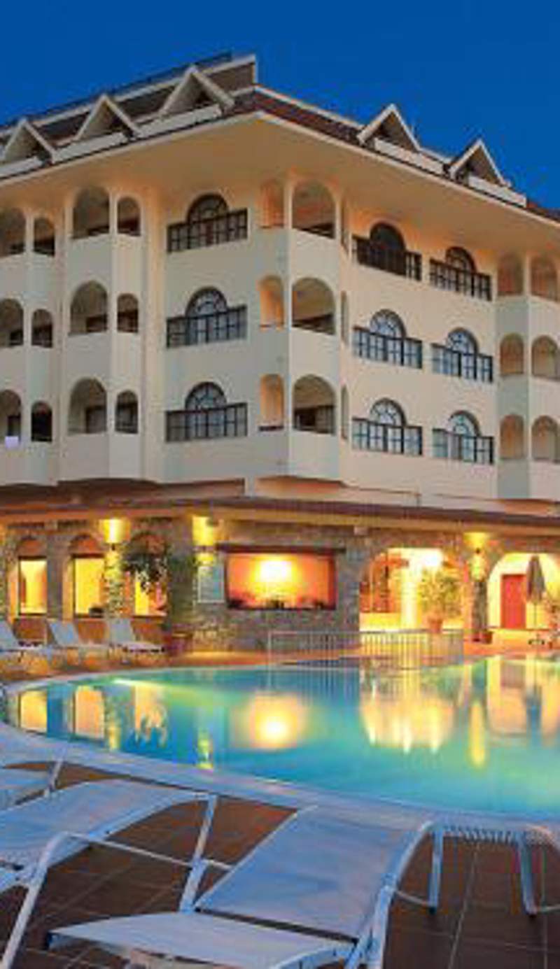 Fortuna Beach Hotel