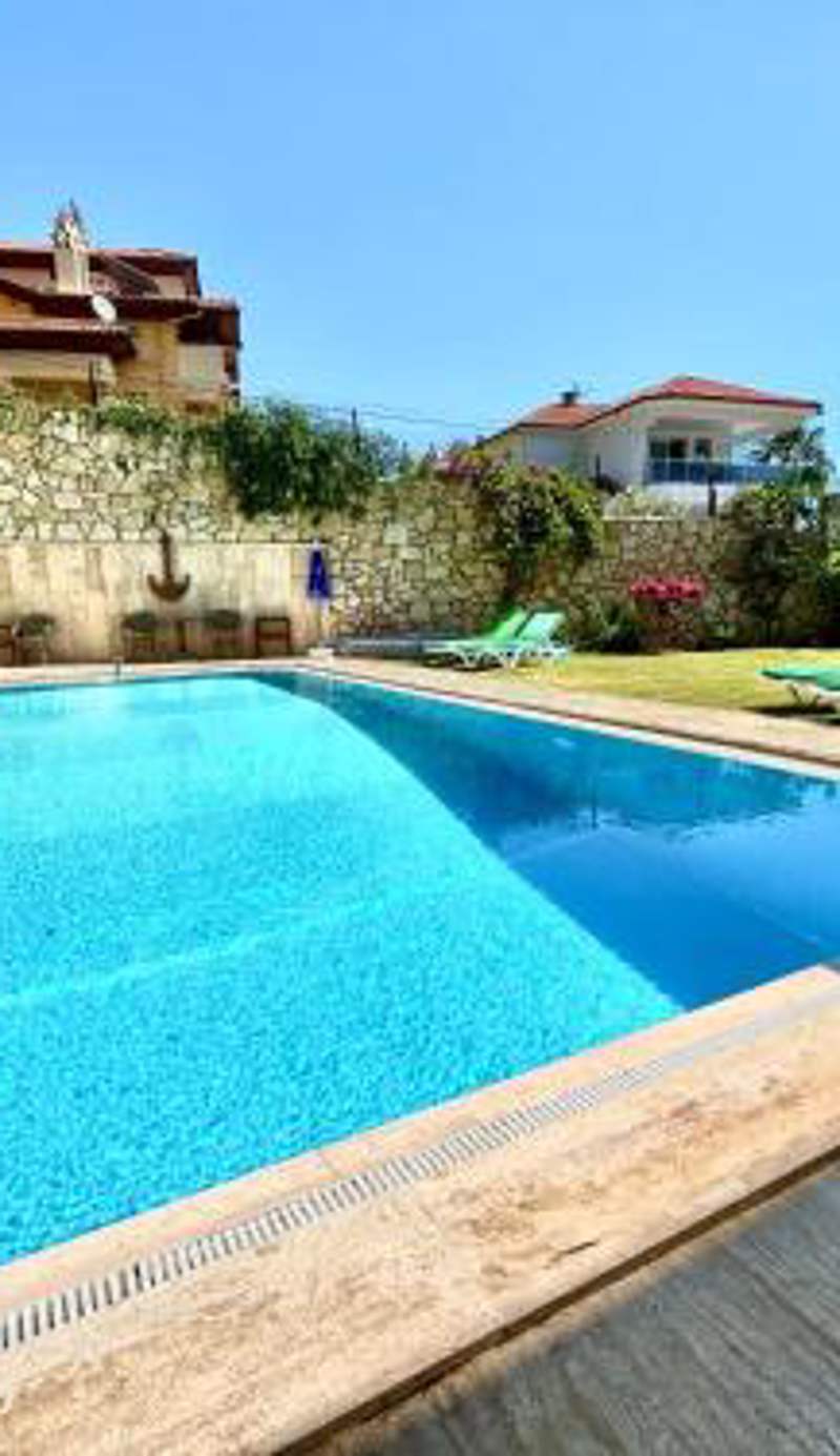 White Suites İçmeler