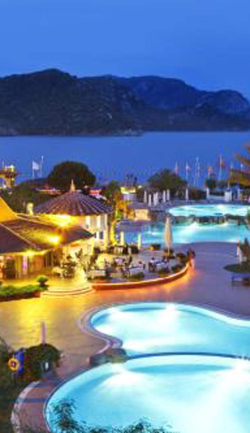 Marti Resort Deluxe Hotel